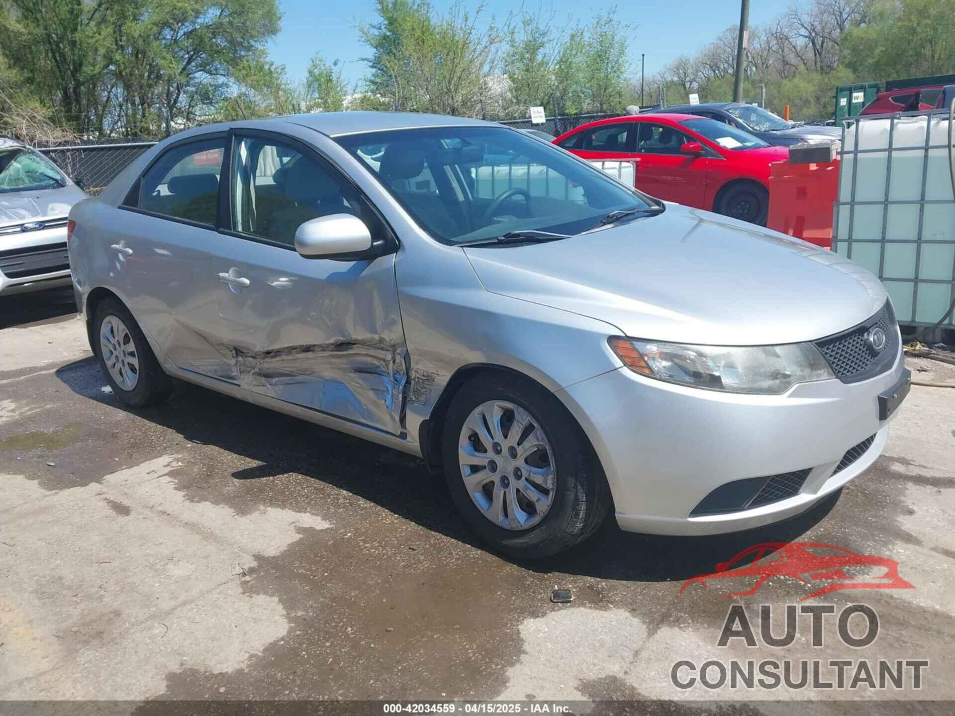 KIA FORTE 2010 - KNAFT4A29A5061695