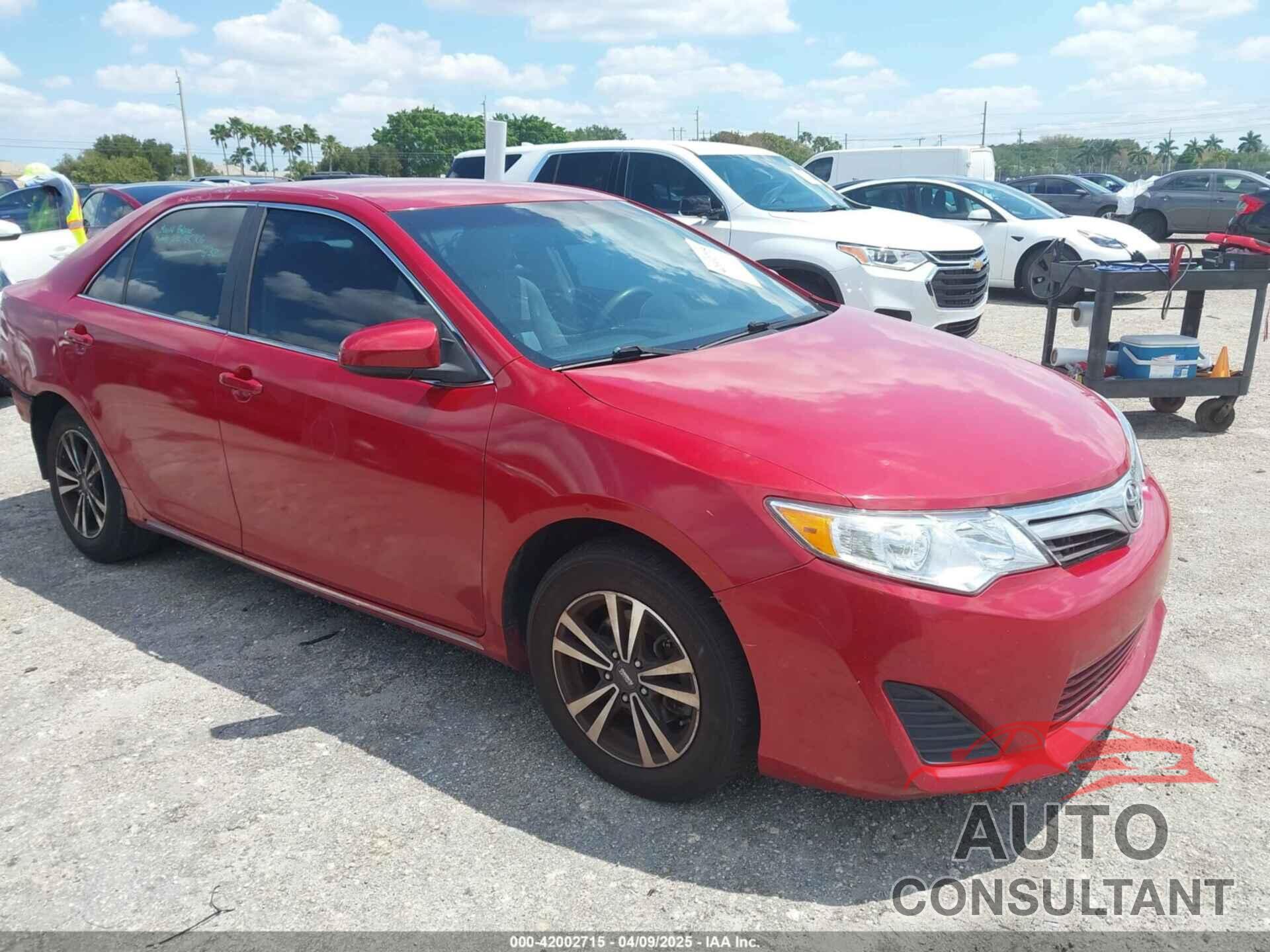 TOYOTA CAMRY 2012 - 4T4BF1FK5CR200814