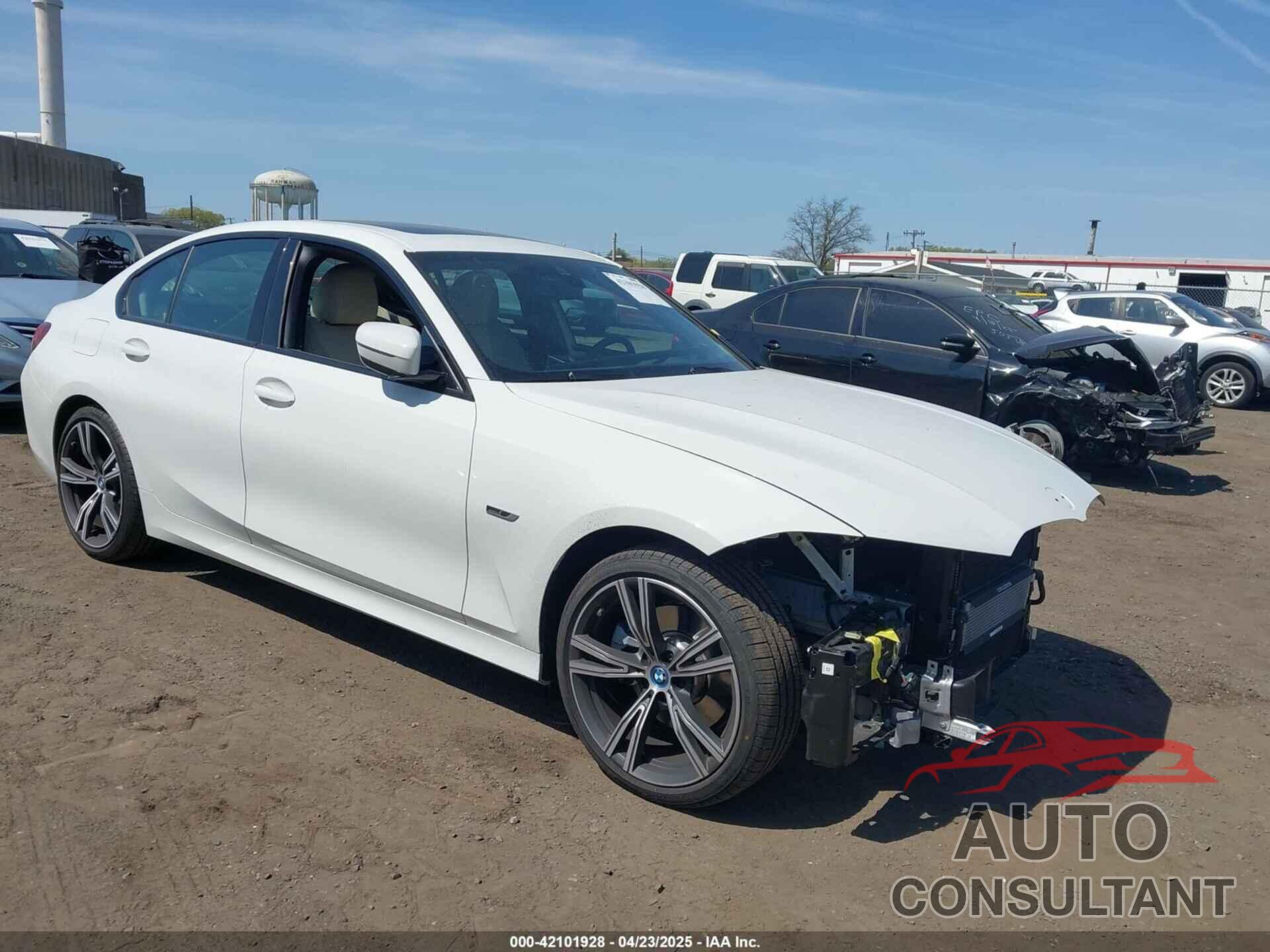 BMW 3 SERIES 2023 - 3MW39FS02P8D03877