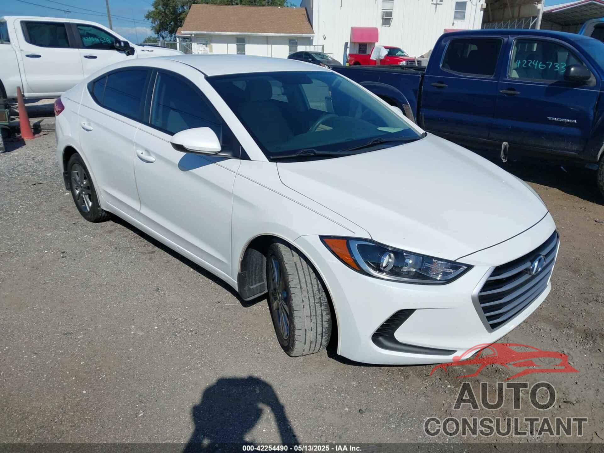 HYUNDAI ELANTRA 2018 - 5NPD84LF1JH228000
