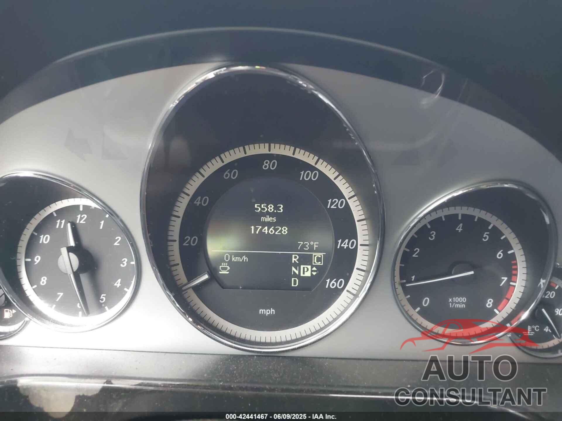 MERCEDES-BENZ E 350 2010 - WDDHF8HB7AA142482