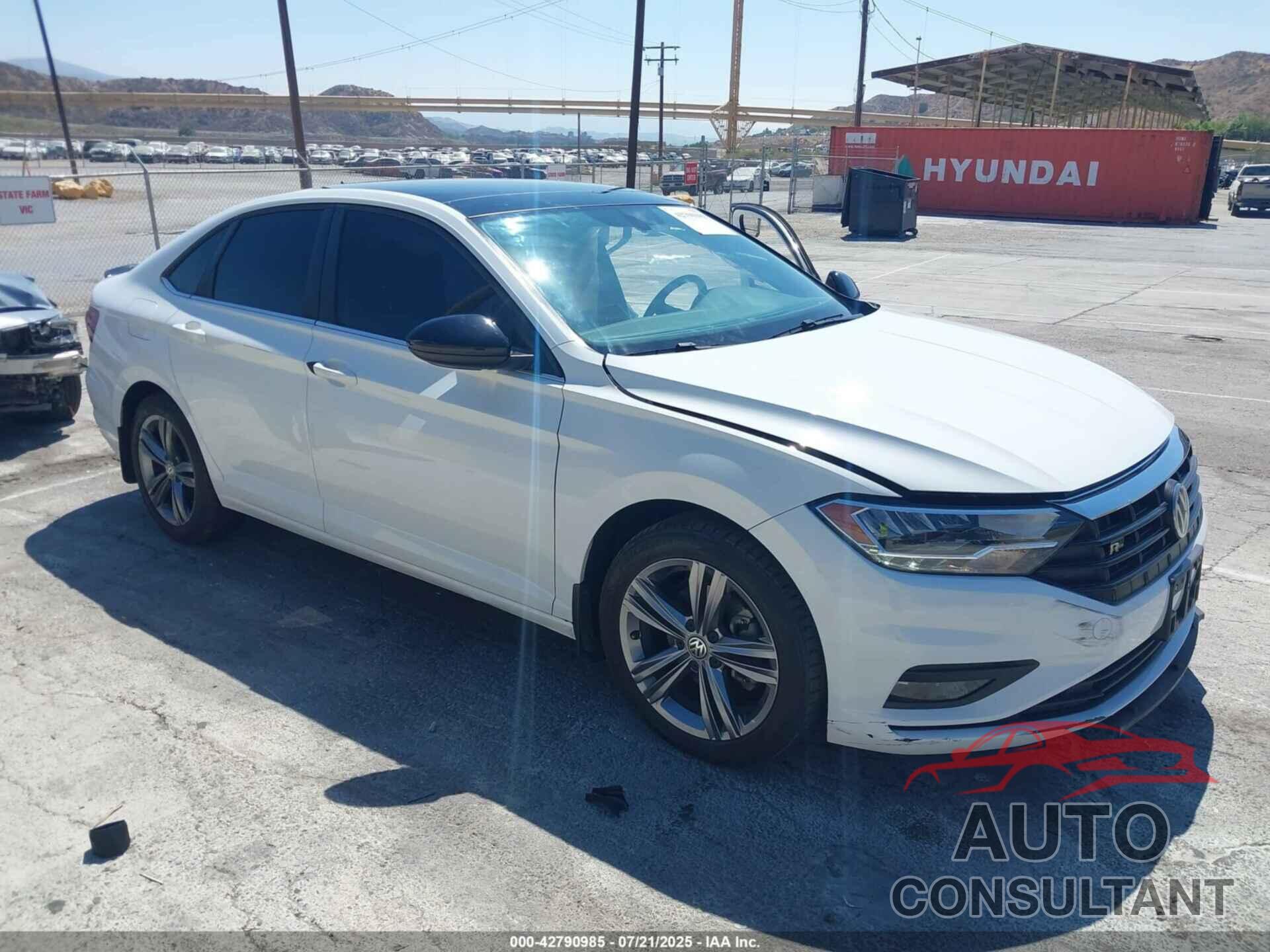 VOLKSWAGEN JETTA 2021 - 3VWC57BU8MM002313