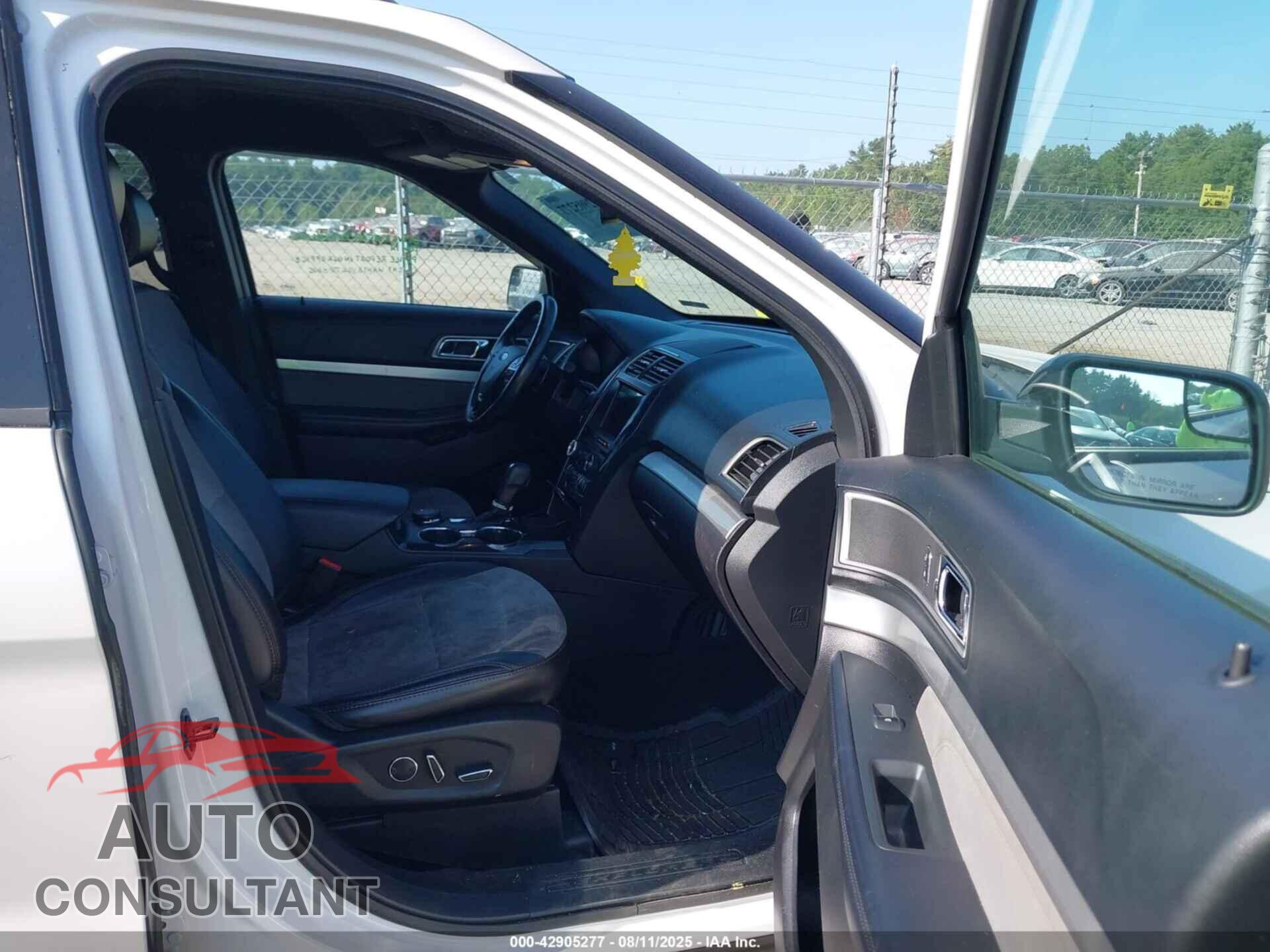 FORD EXPLORER 2017 - 1FM5K8D84HGD94227