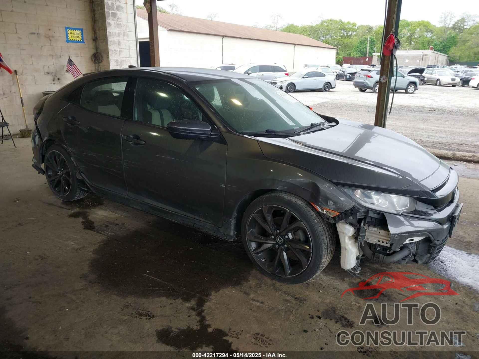 HONDA CIVIC 2018 - SHHFK7H4XJU427093