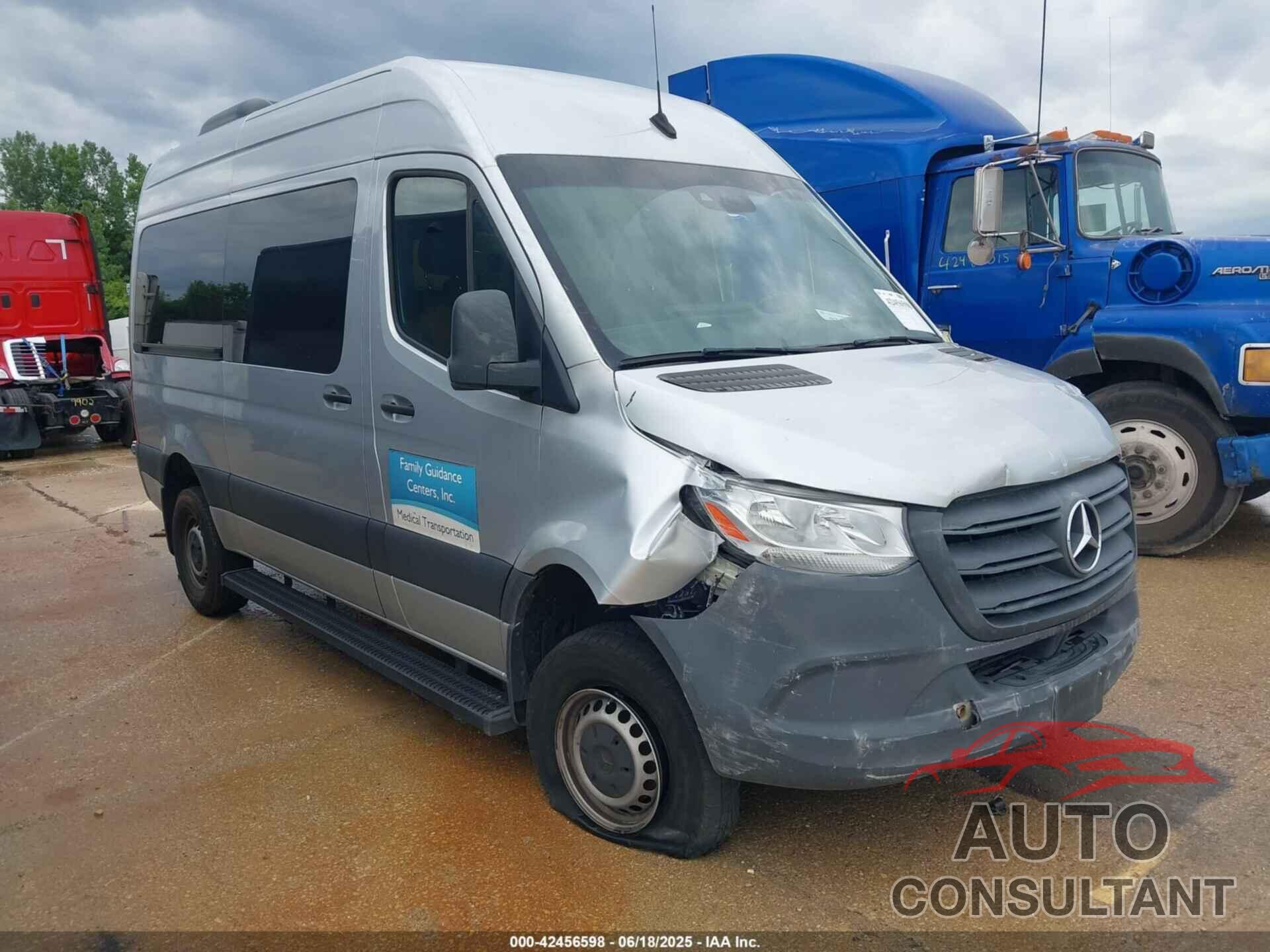 MERCEDES-BENZ SPRINTER 2021 - W1Z4EFVY0MT078911