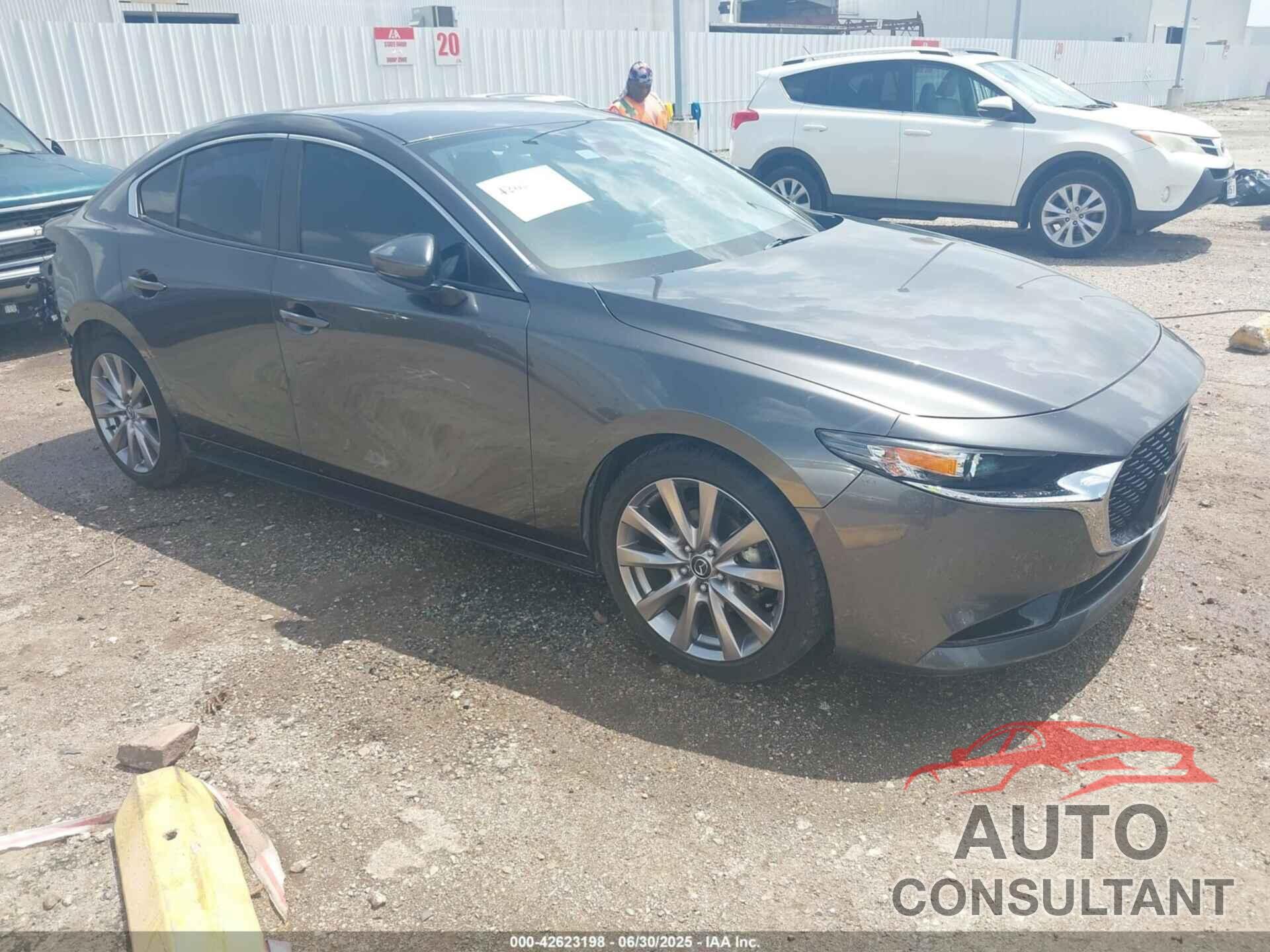 MAZDA MAZDA3 2019 - JM1BPACL9K1108503