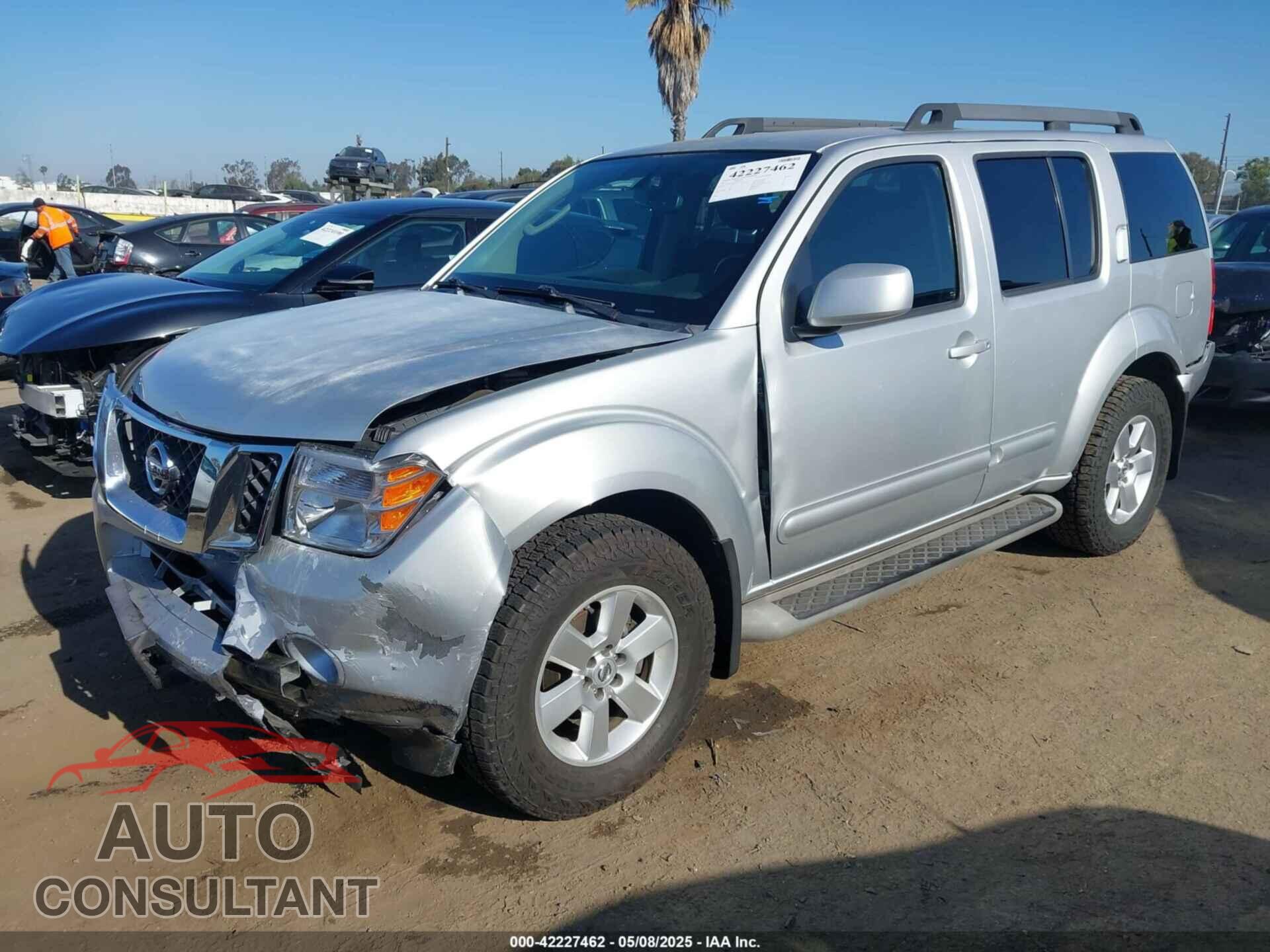 NISSAN PATHFINDER 2012 - 5N1AR1NN8CC619075