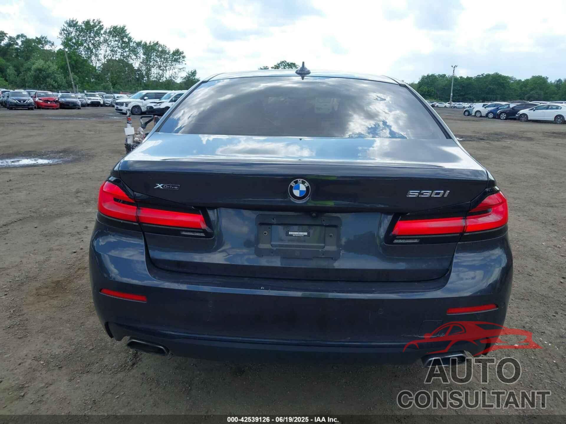 BMW 5 SERIES 2023 - WBA13BJ07PCL27152
