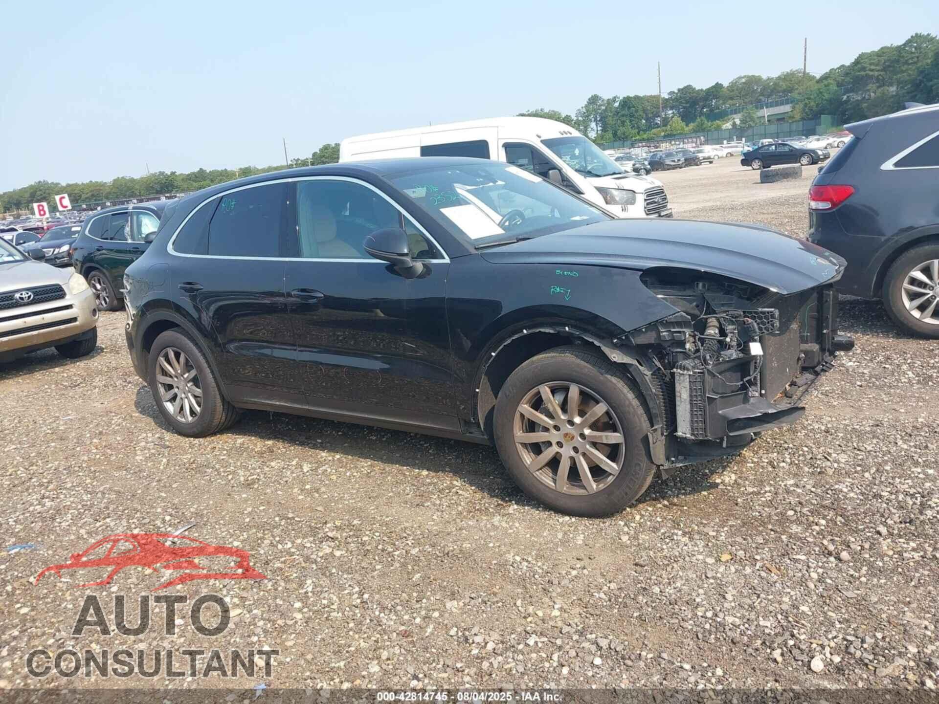 PORSCHE CAYENNE 2019 - WP1AA2AY4KDA18142