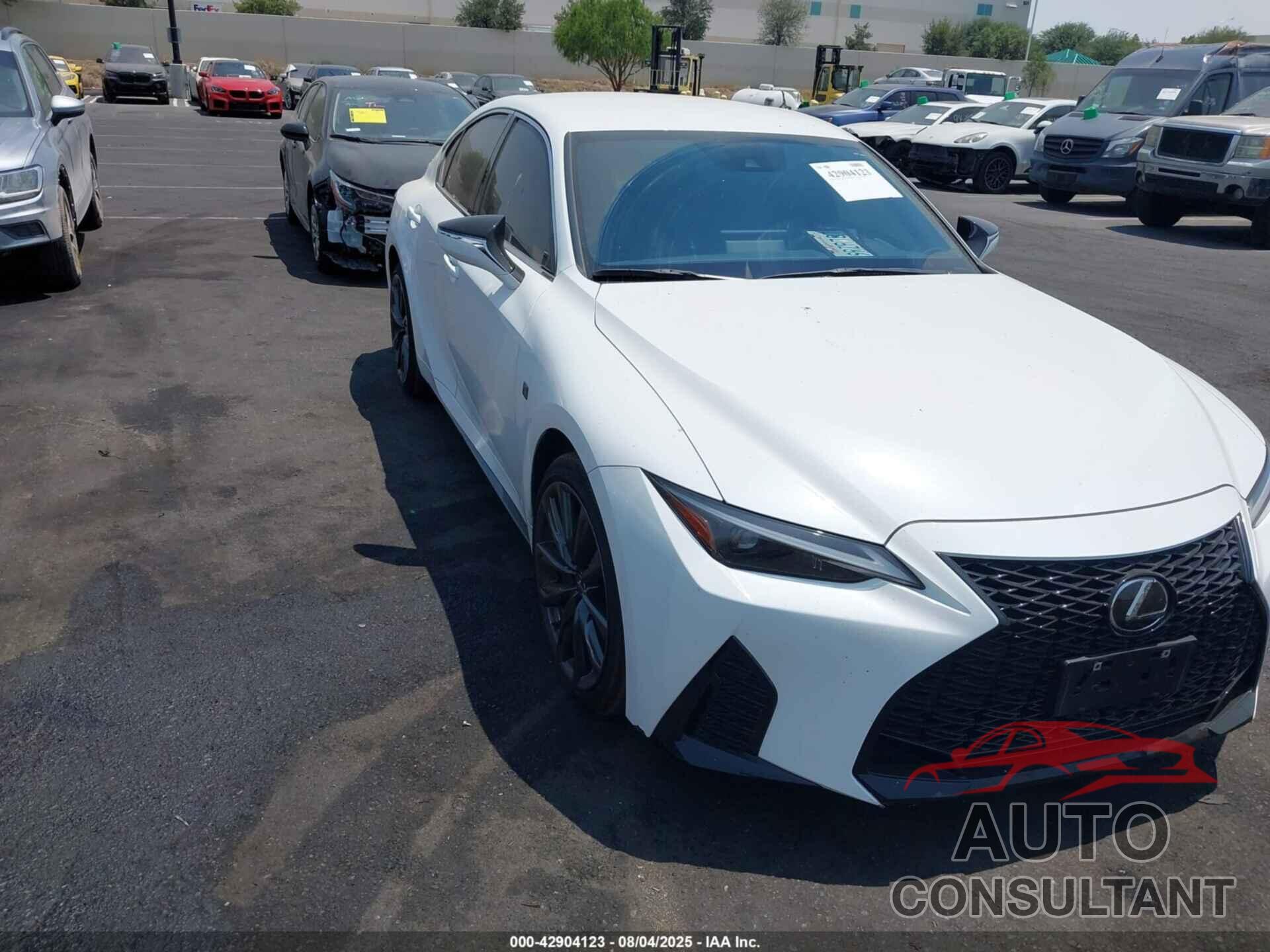 LEXUS IS 300 2025 - JTHBA1D20S5133885