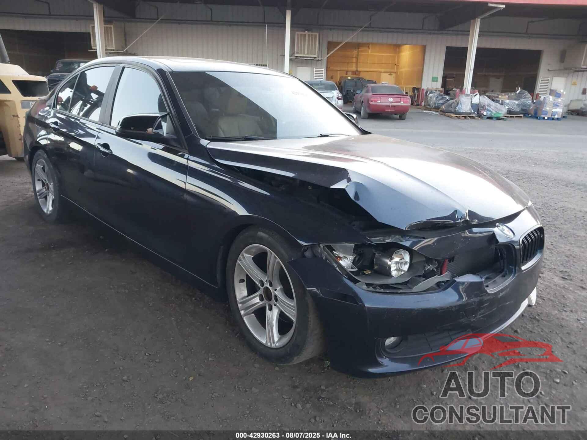 BMW 320I 2014 - WBA3B1C55EP679165
