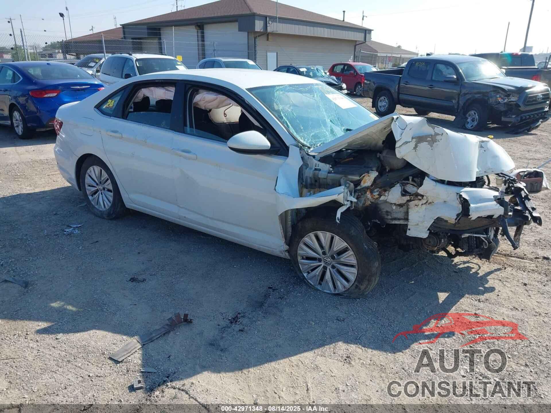 VOLKSWAGEN JETTA 2019 - 3VWC57BU8KM143296