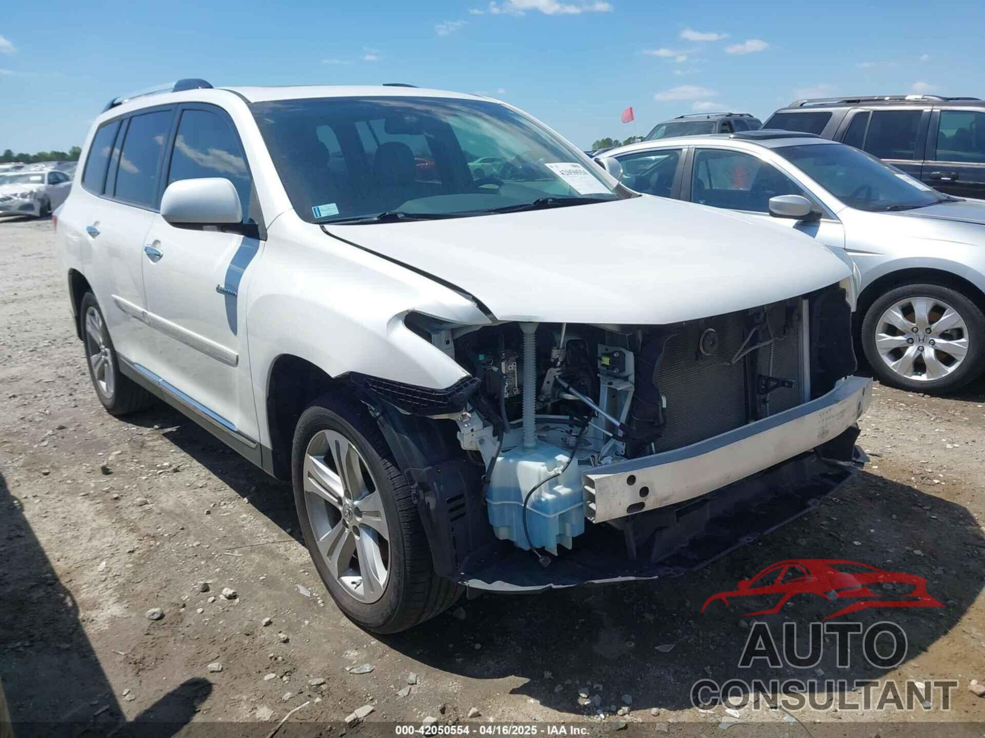 TOYOTA HIGHLANDER 2013 - 5TDYK3EH8DS127661