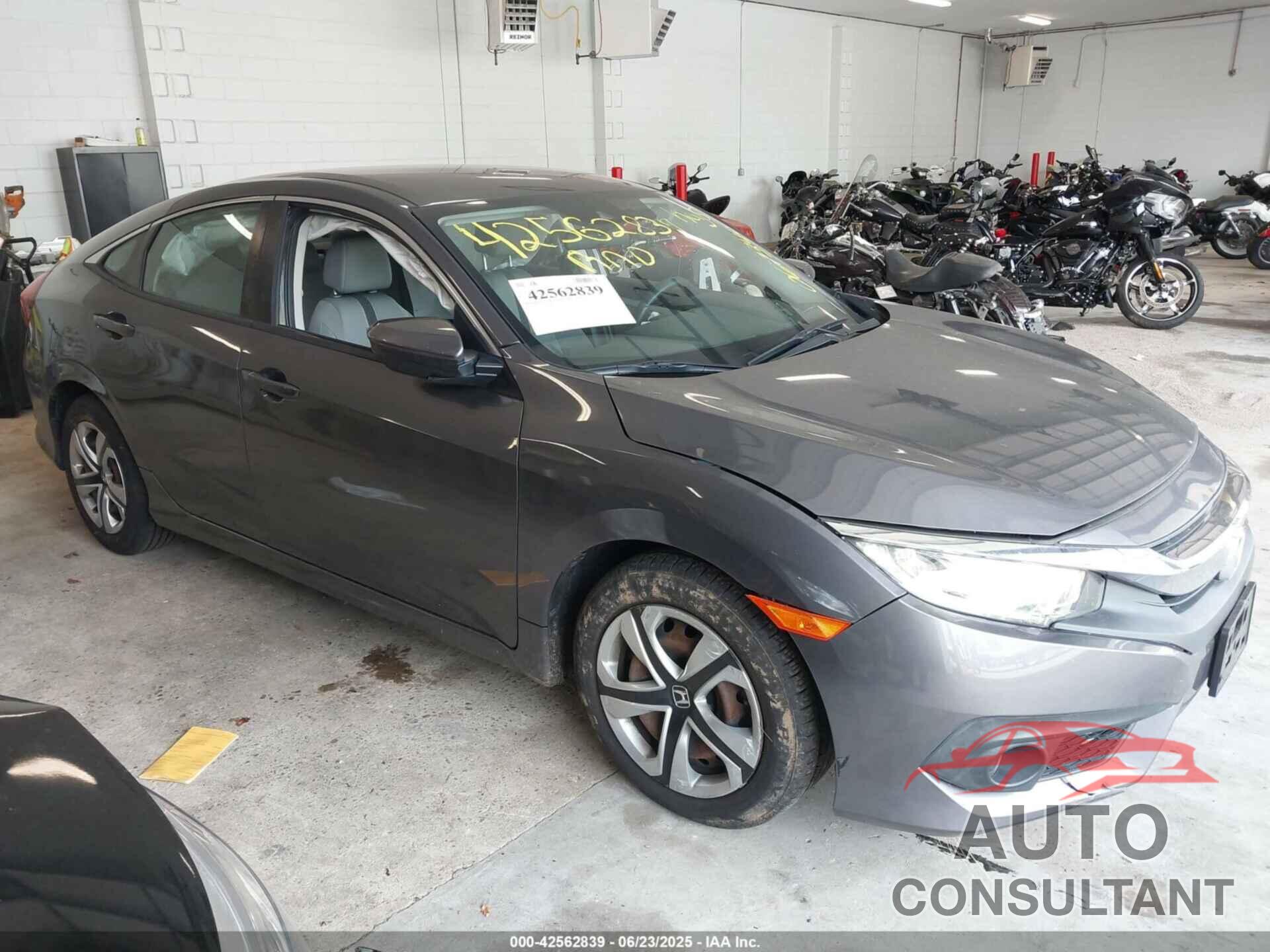 HONDA CIVIC 2018 - 2HGFC2F64JH586869