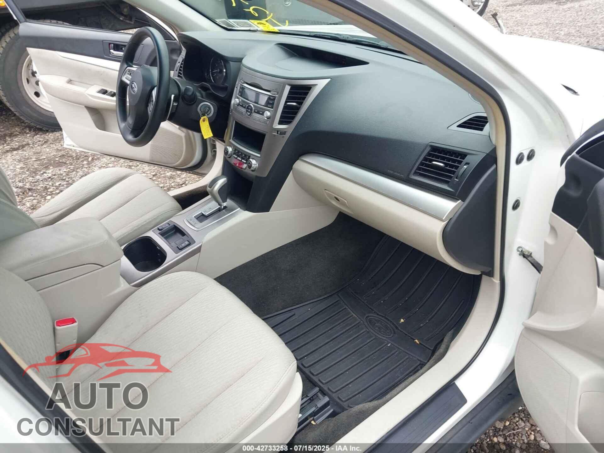SUBARU OUTBACK 2012 - 4S4BRBAC3C3272382