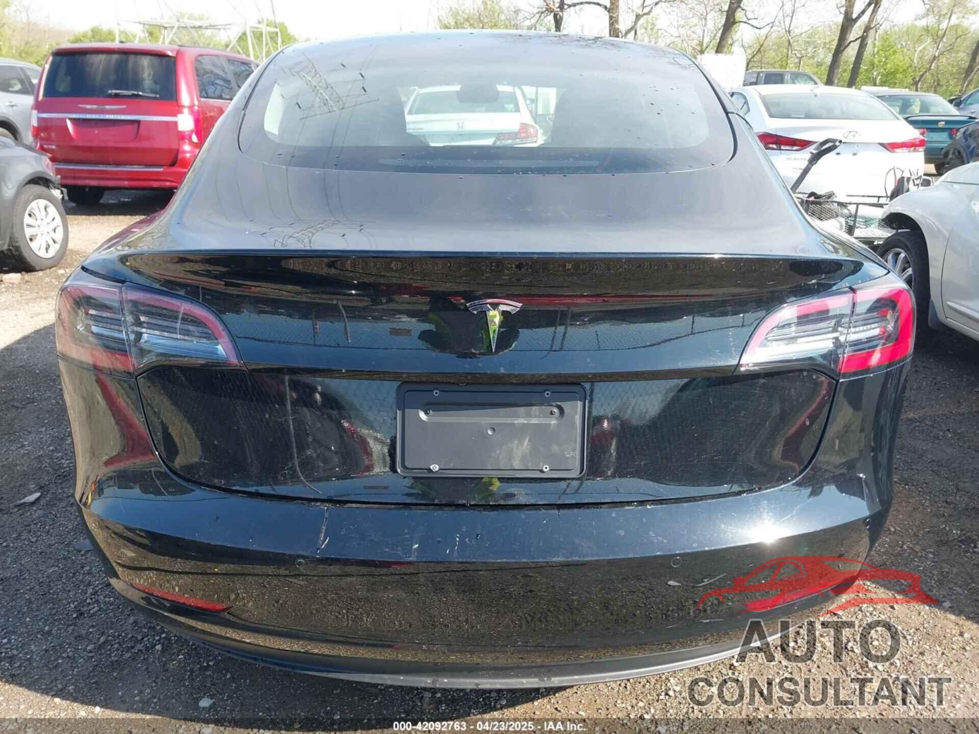 TESLA MODEL 3 2022 - 5YJ3E1EA9NF286123