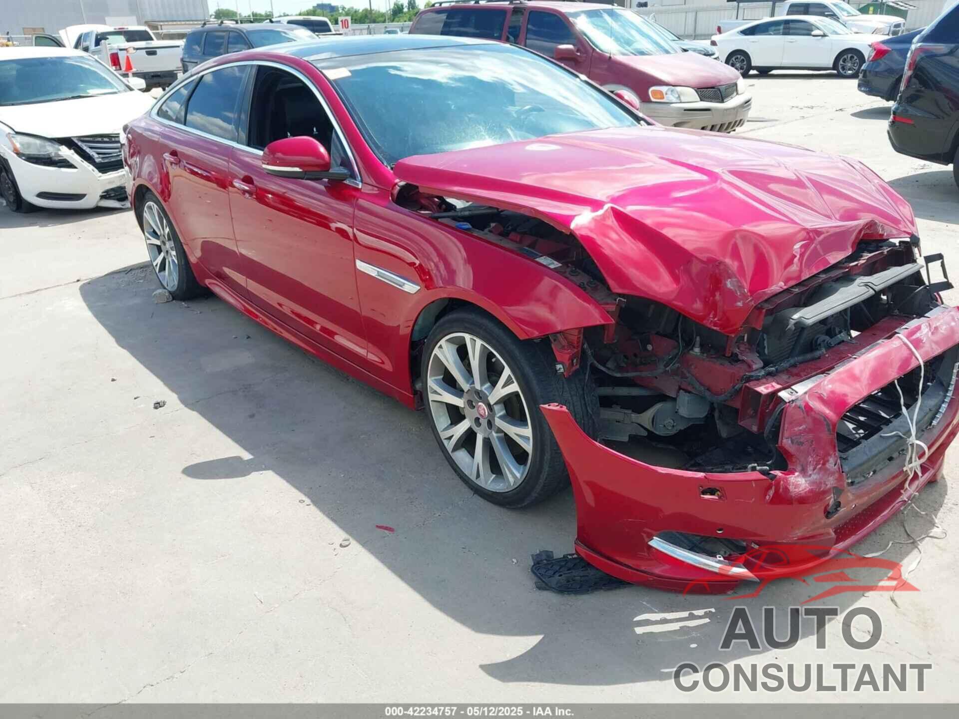 JAGUAR XJ 2015 - SAJWA1CZ6F8V84696