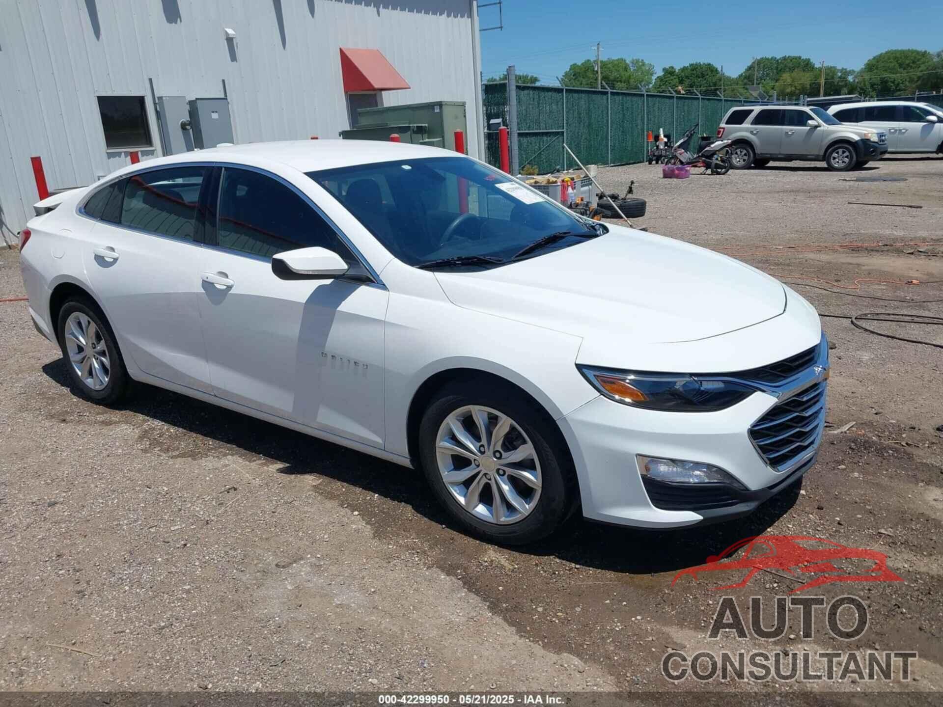CHEVROLET MALIBU 2020 - 1G1ZD5ST2LF055026