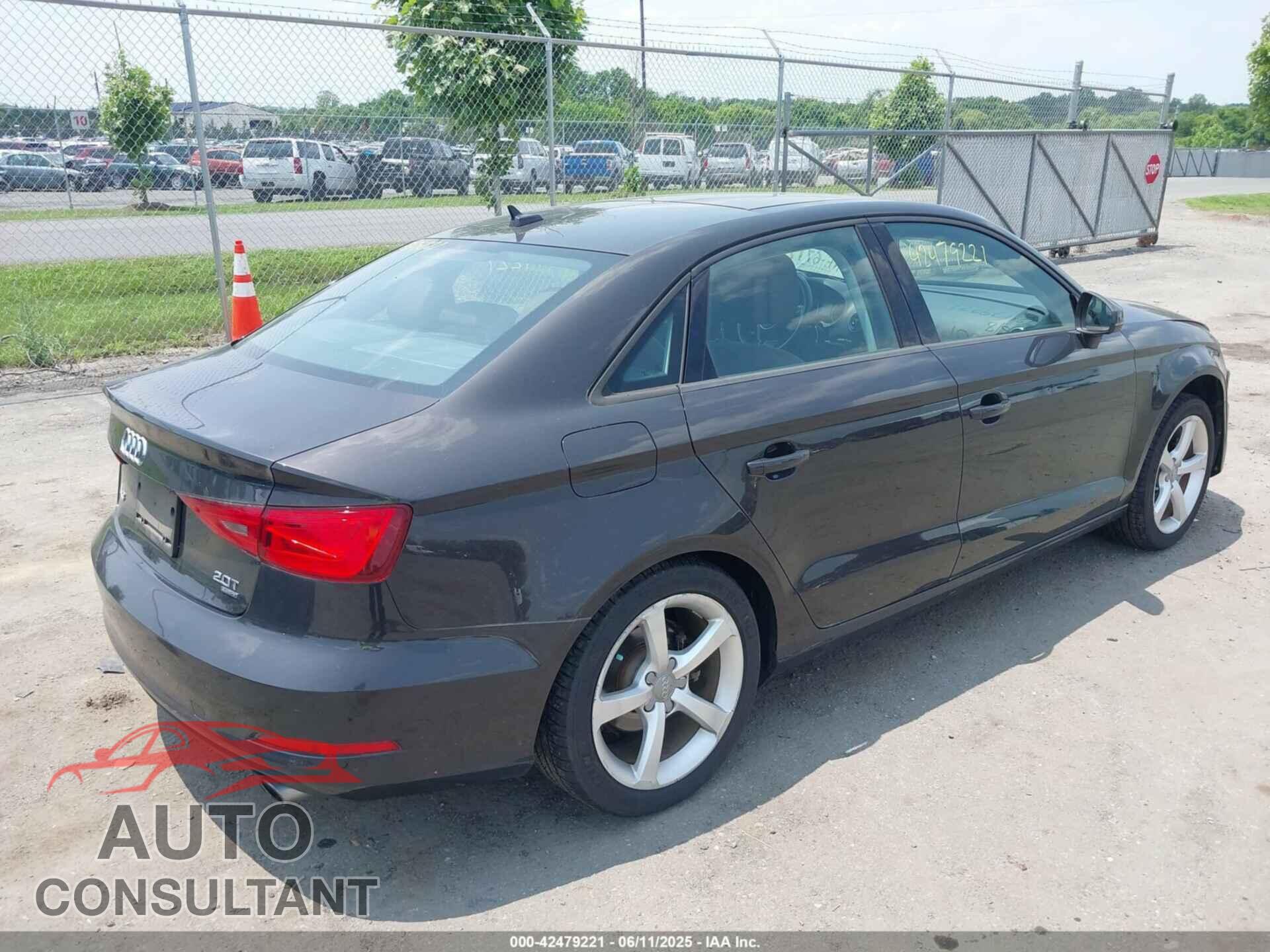 AUDI A3 2015 - WAUBFGFF0F1012368