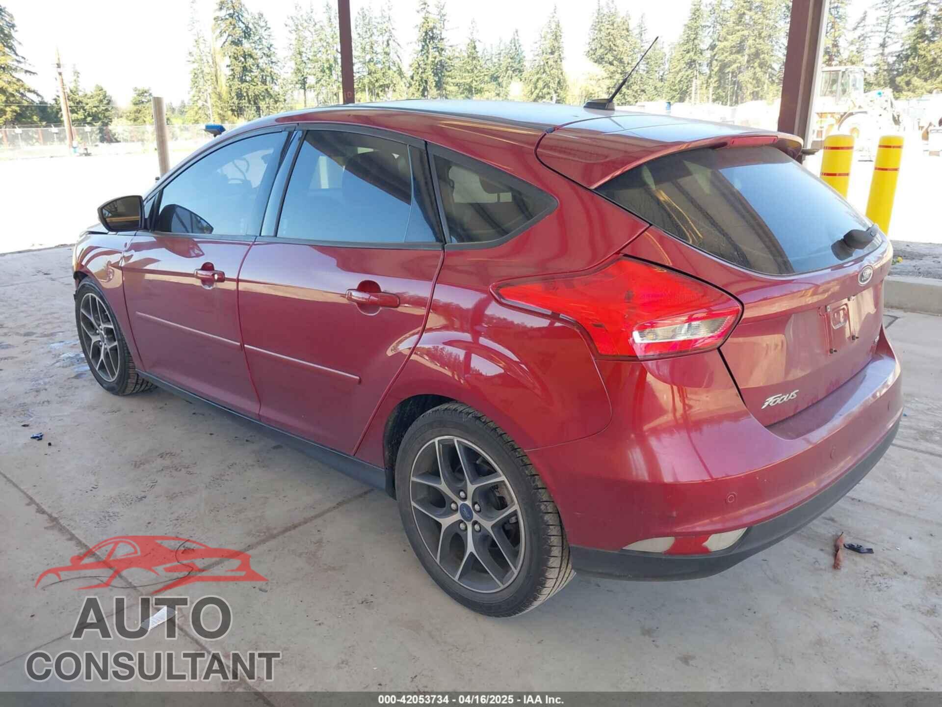 FORD FOCUS 2017 - 1FADP3M2XHL206405