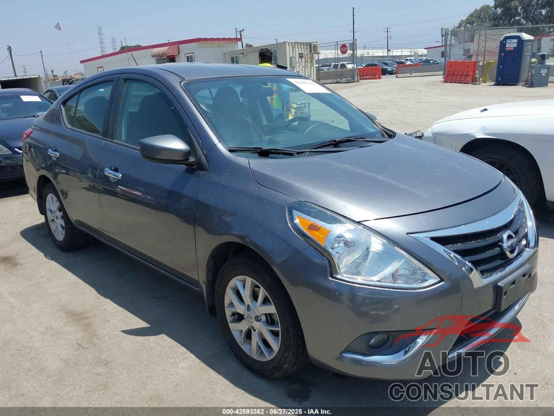 NISSAN VERSA 2017 - 3N1CN7AP3HL842240