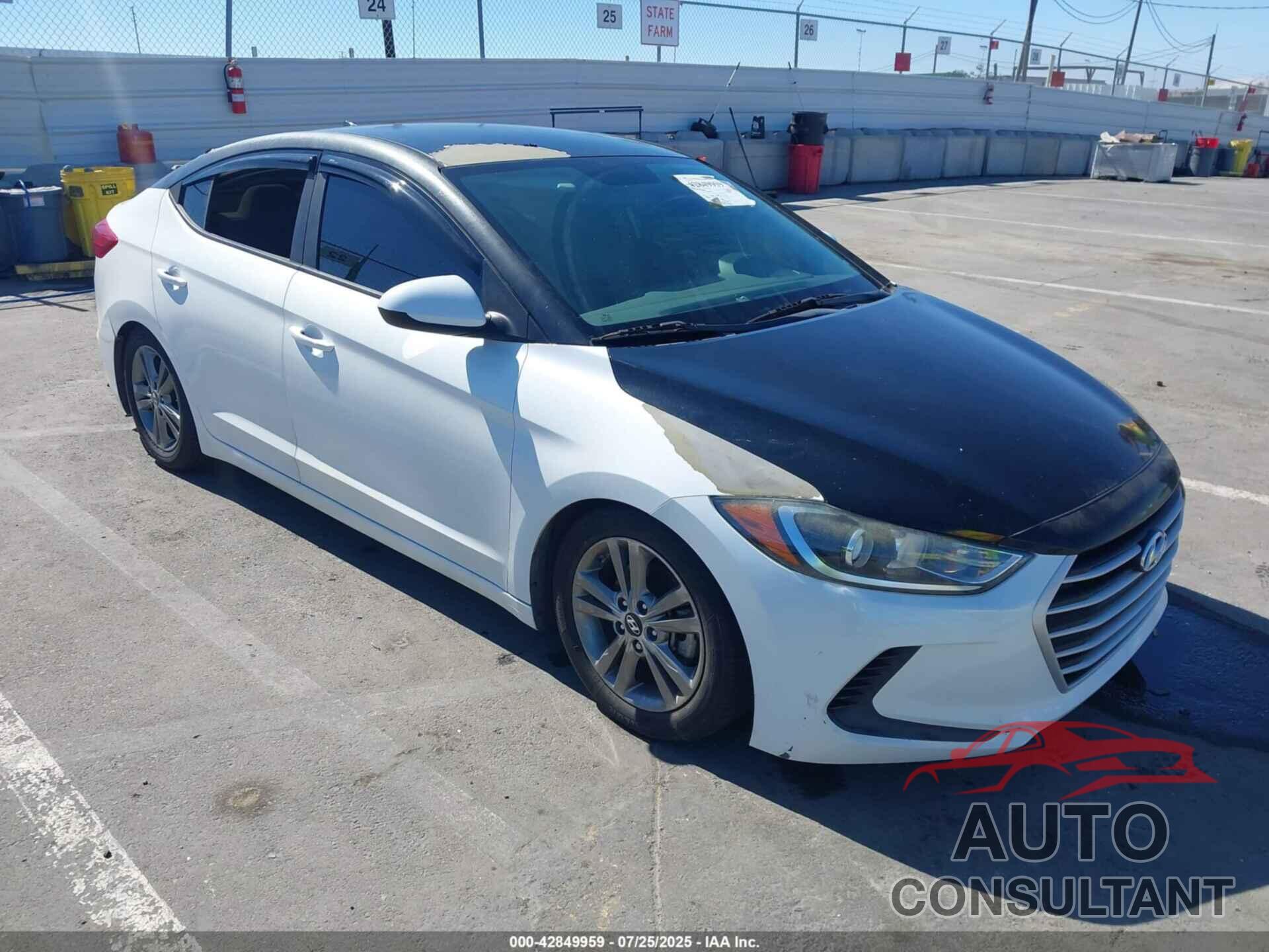 HYUNDAI ELANTRA 2017 - 5NPD84LF9HH128432