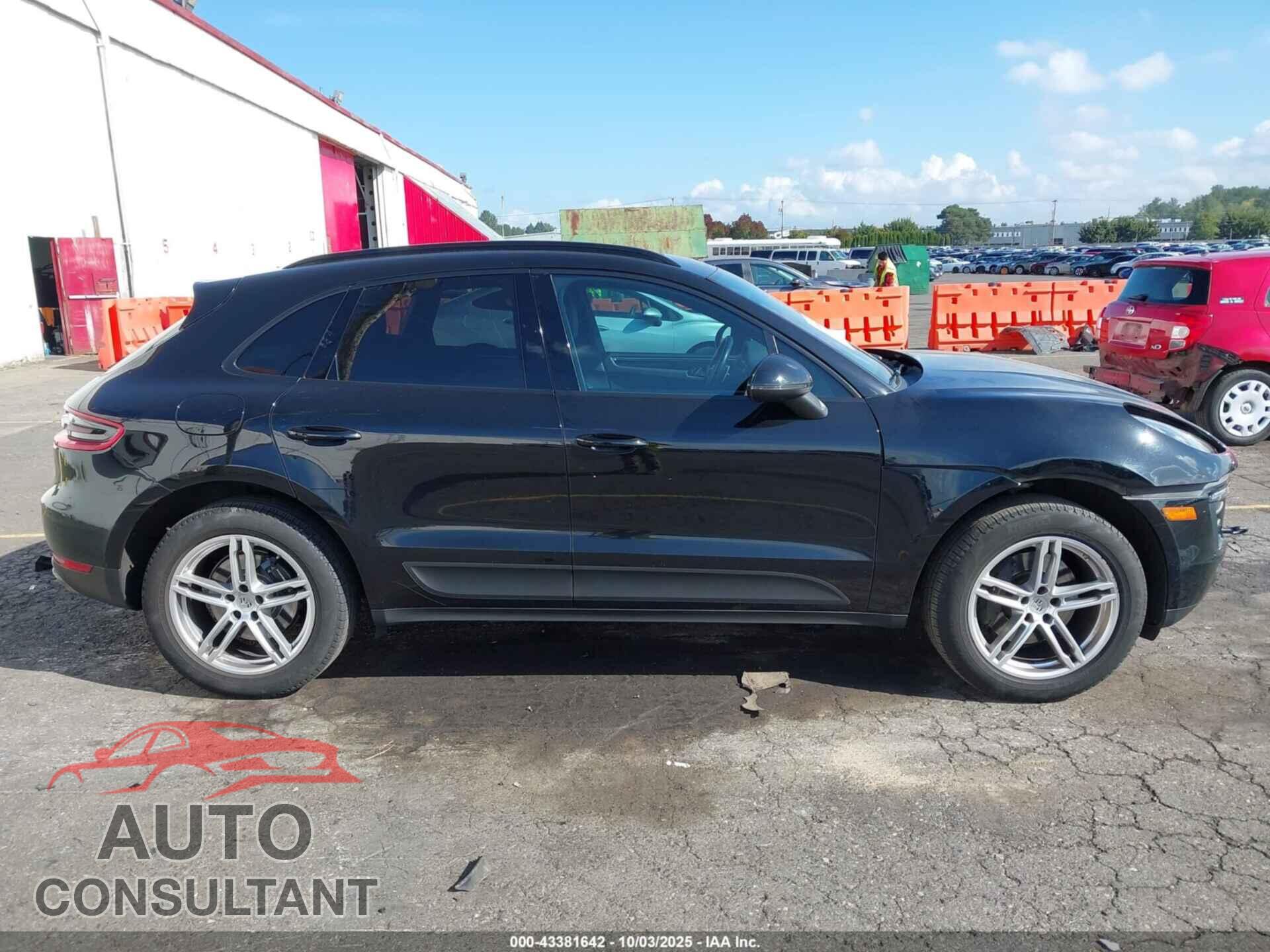 PORSCHE MACAN 2017 - WP1AA2A50HLB82637