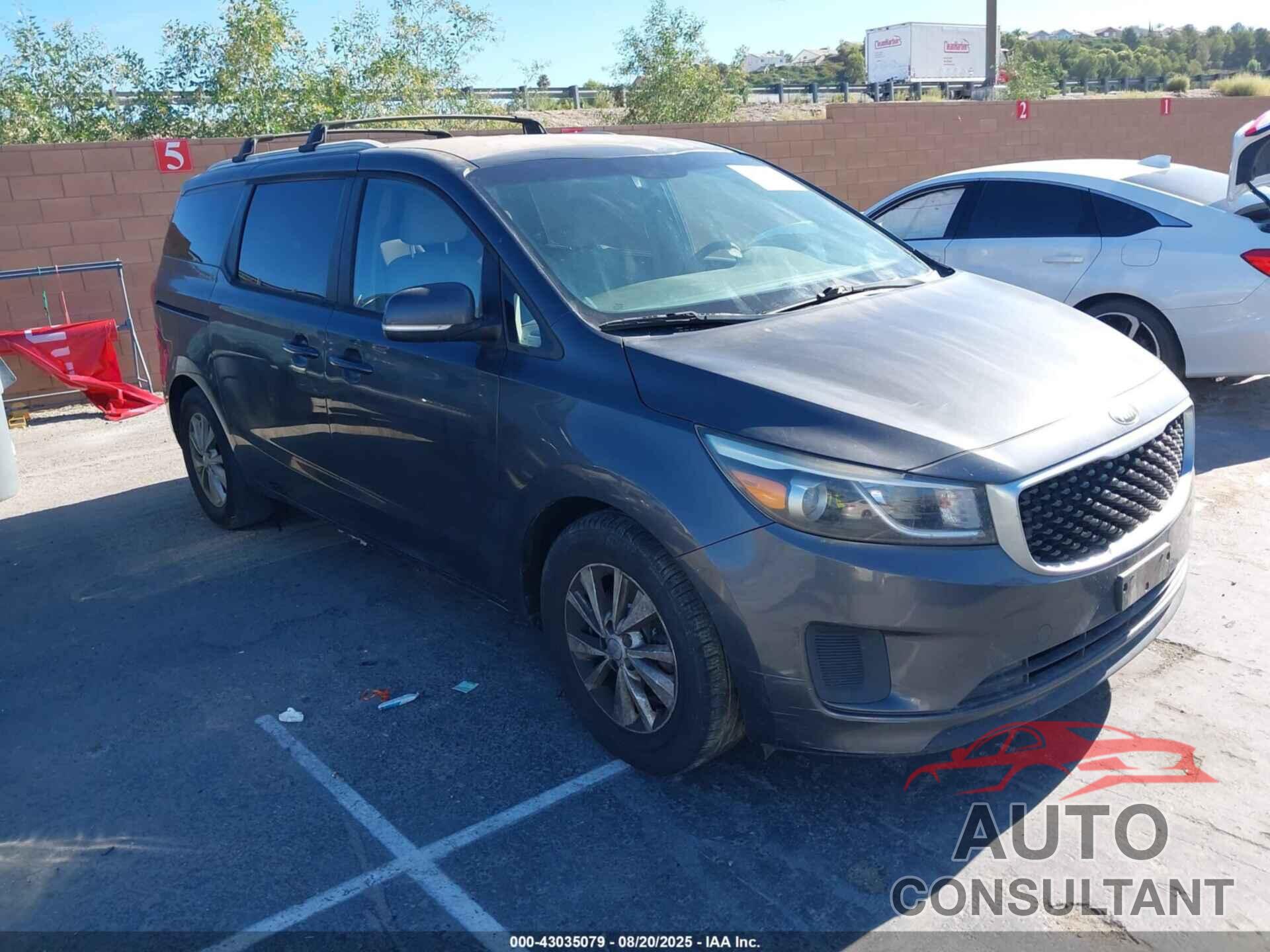 KIA SEDONA 2016 - KNDMB5C12G6095424