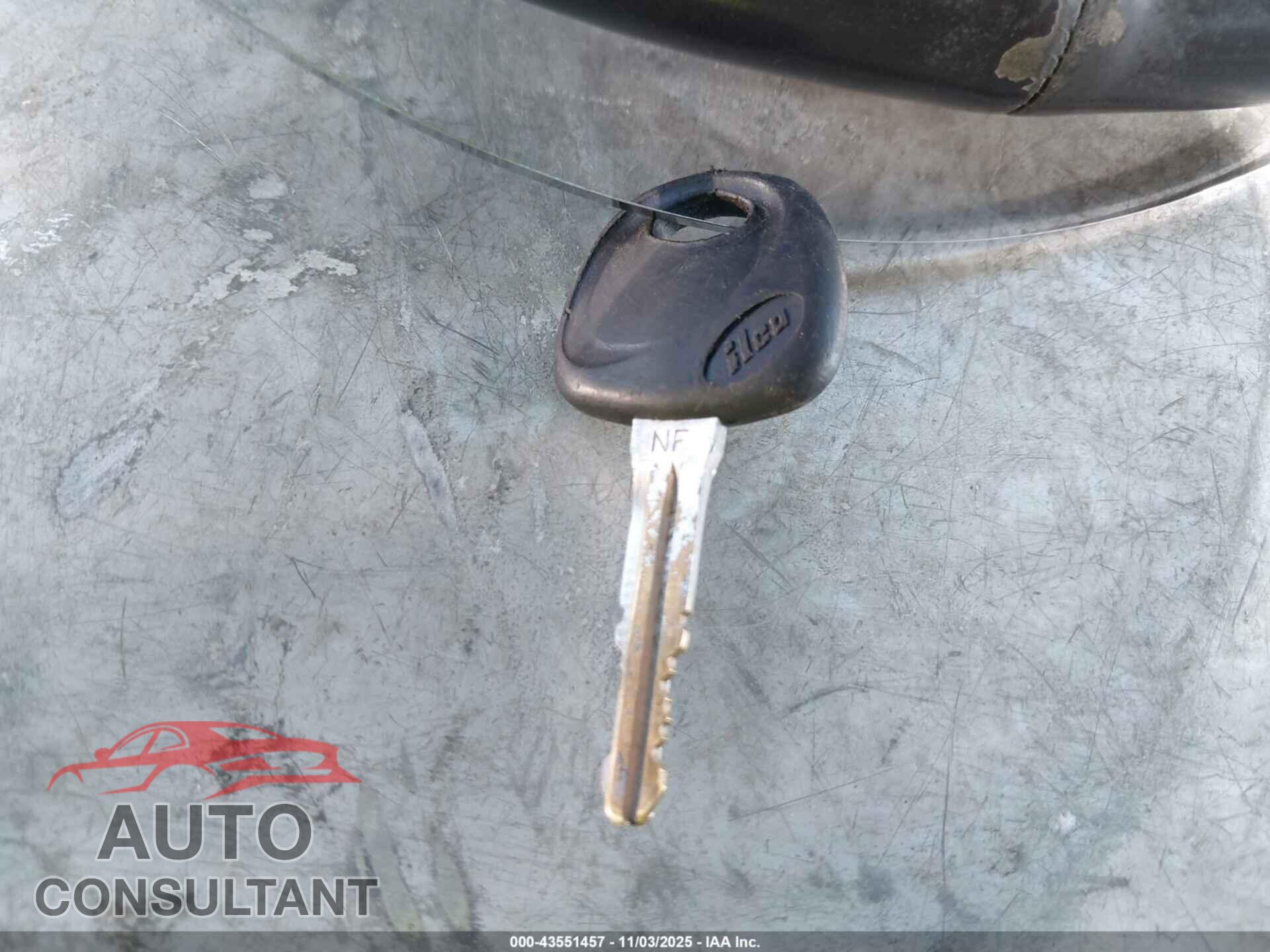HYUNDAI SANTA FE 2009 - 5NMSH13E09H257378