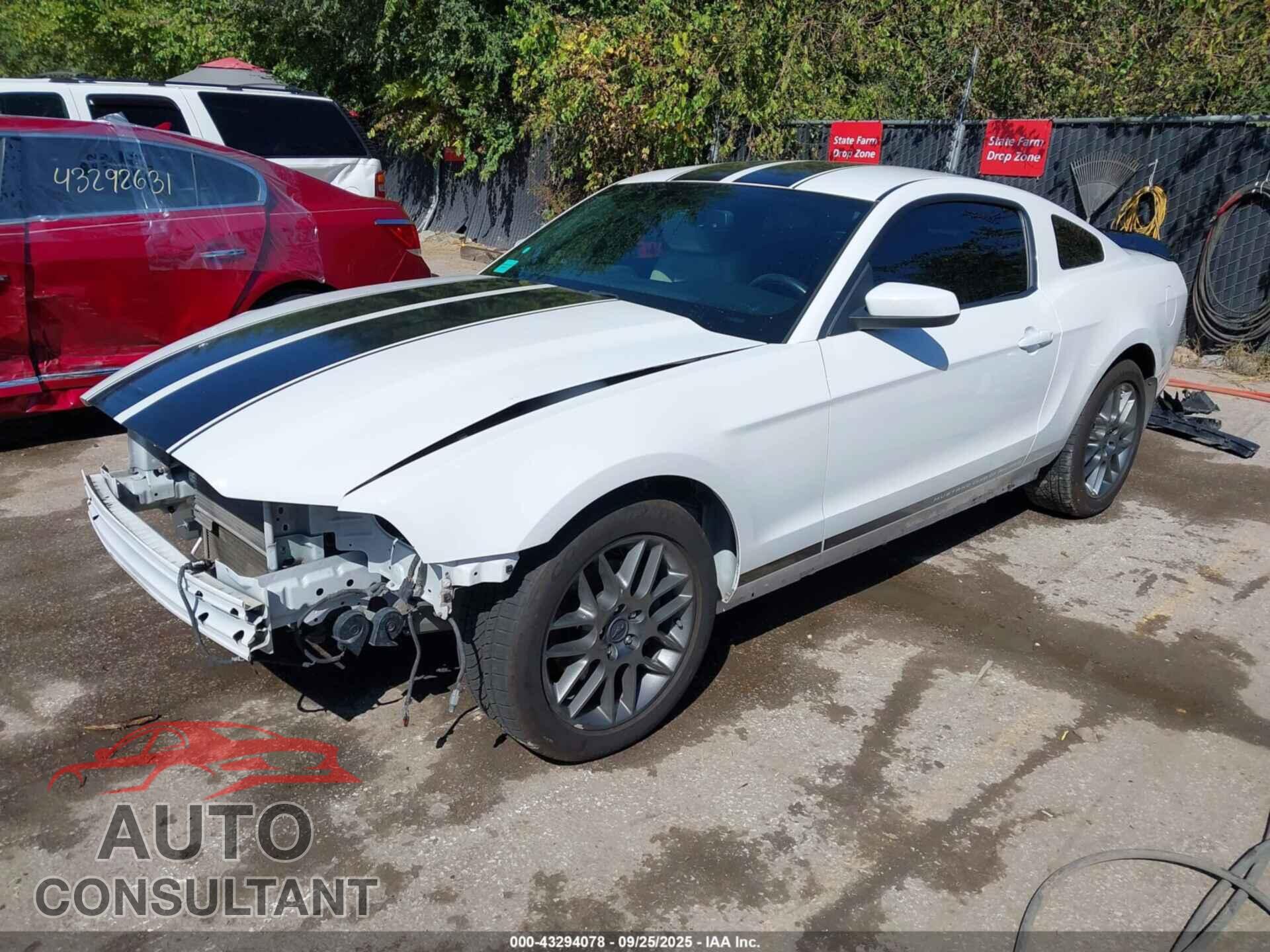 FORD MUSTANG 2014 - 1ZVBP8AM5E5327151