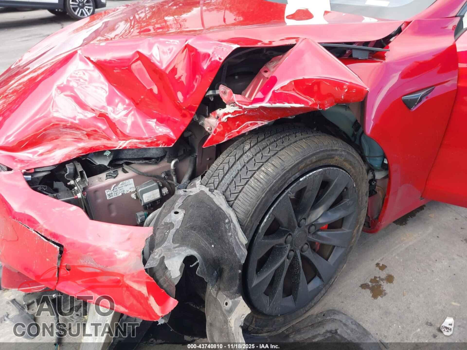 TESLA MODEL S 2017 - 5YJSA1E10HF193356