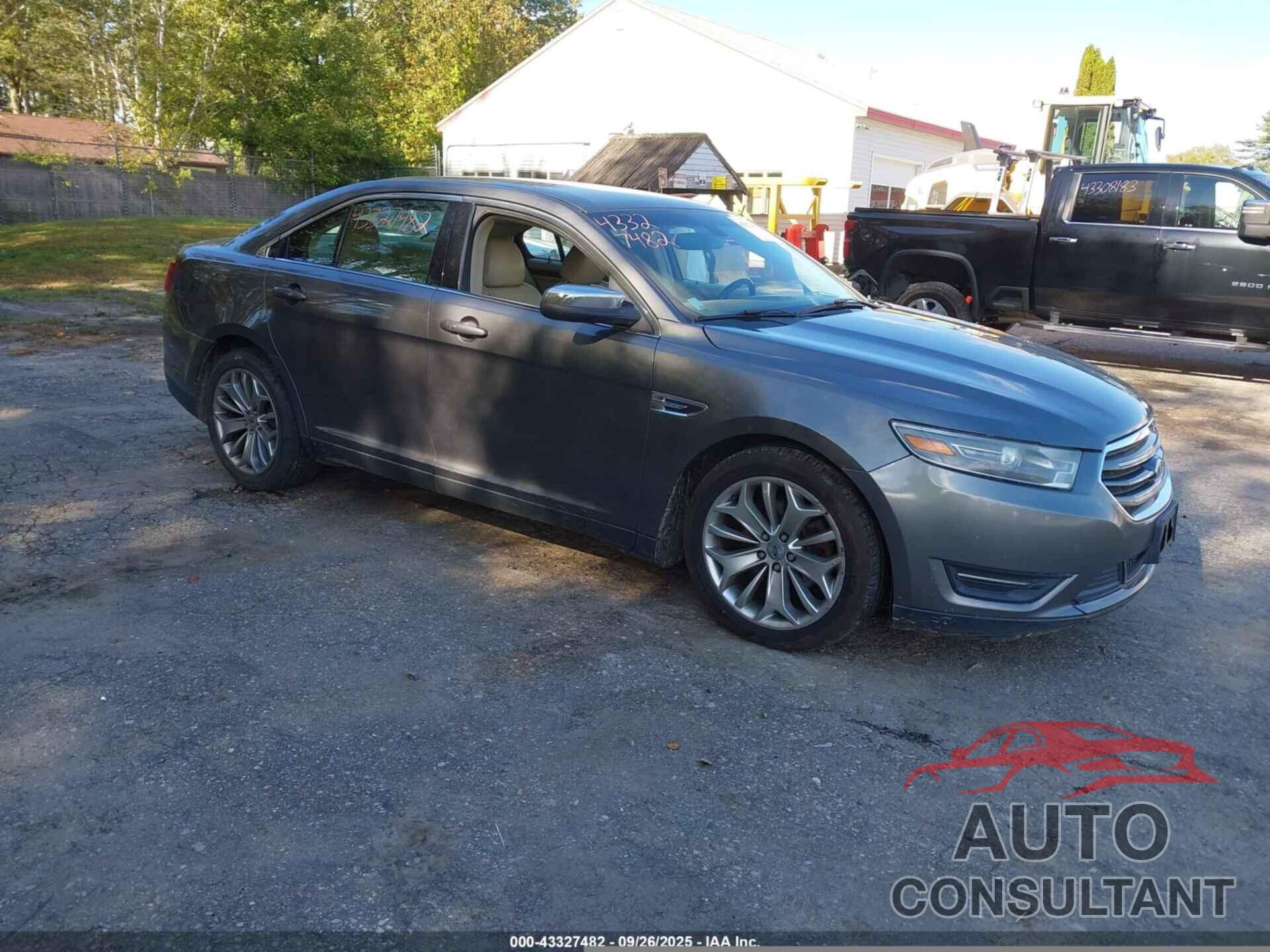 FORD TAURUS 2013 - 1FAHP2F82DG131148