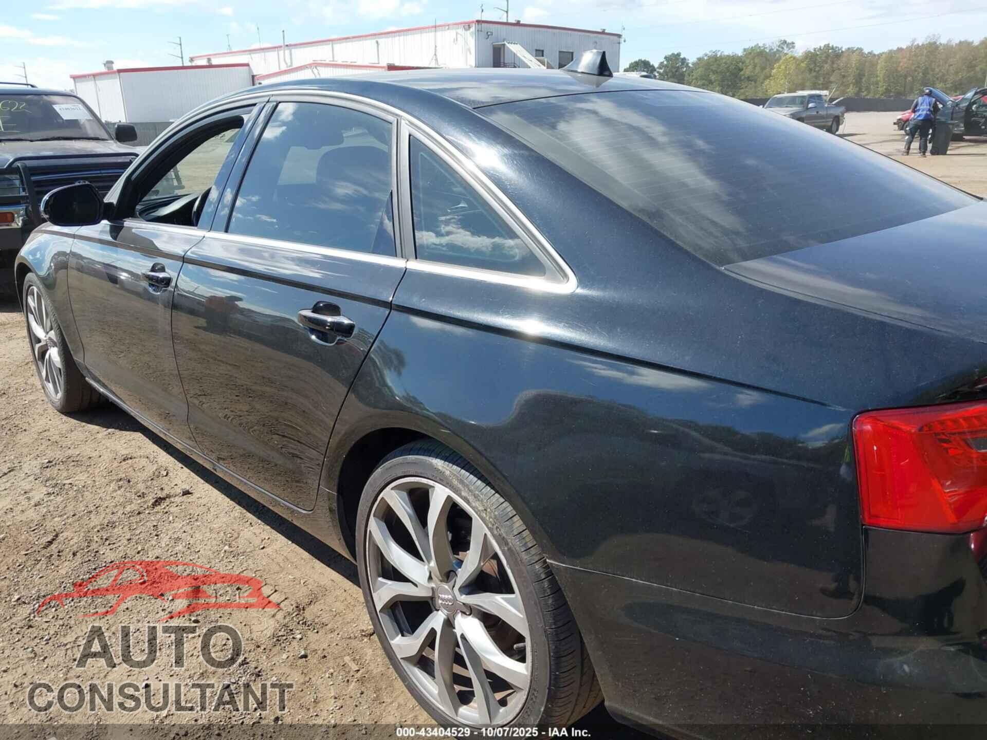 AUDI A6 2013 - WAUGFAFC4DN112438