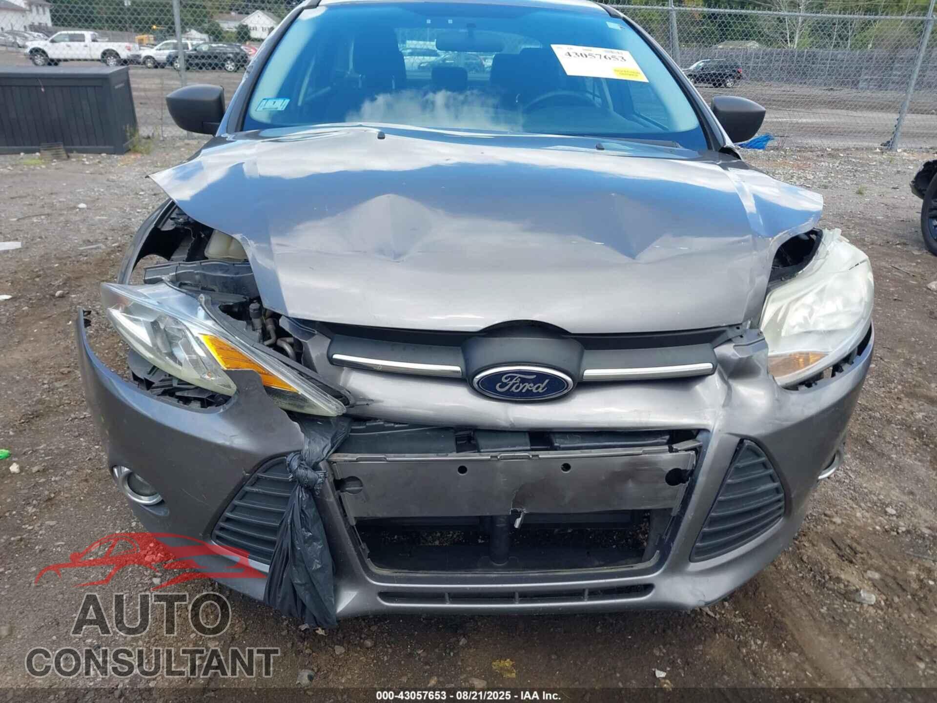 FORD FOCUS 2013 - 1FADP3E27DL173744