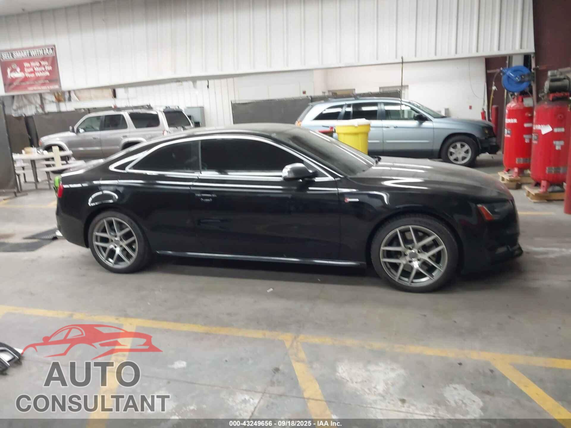 AUDI S5 2015 - WAUCGAFR0FA014680