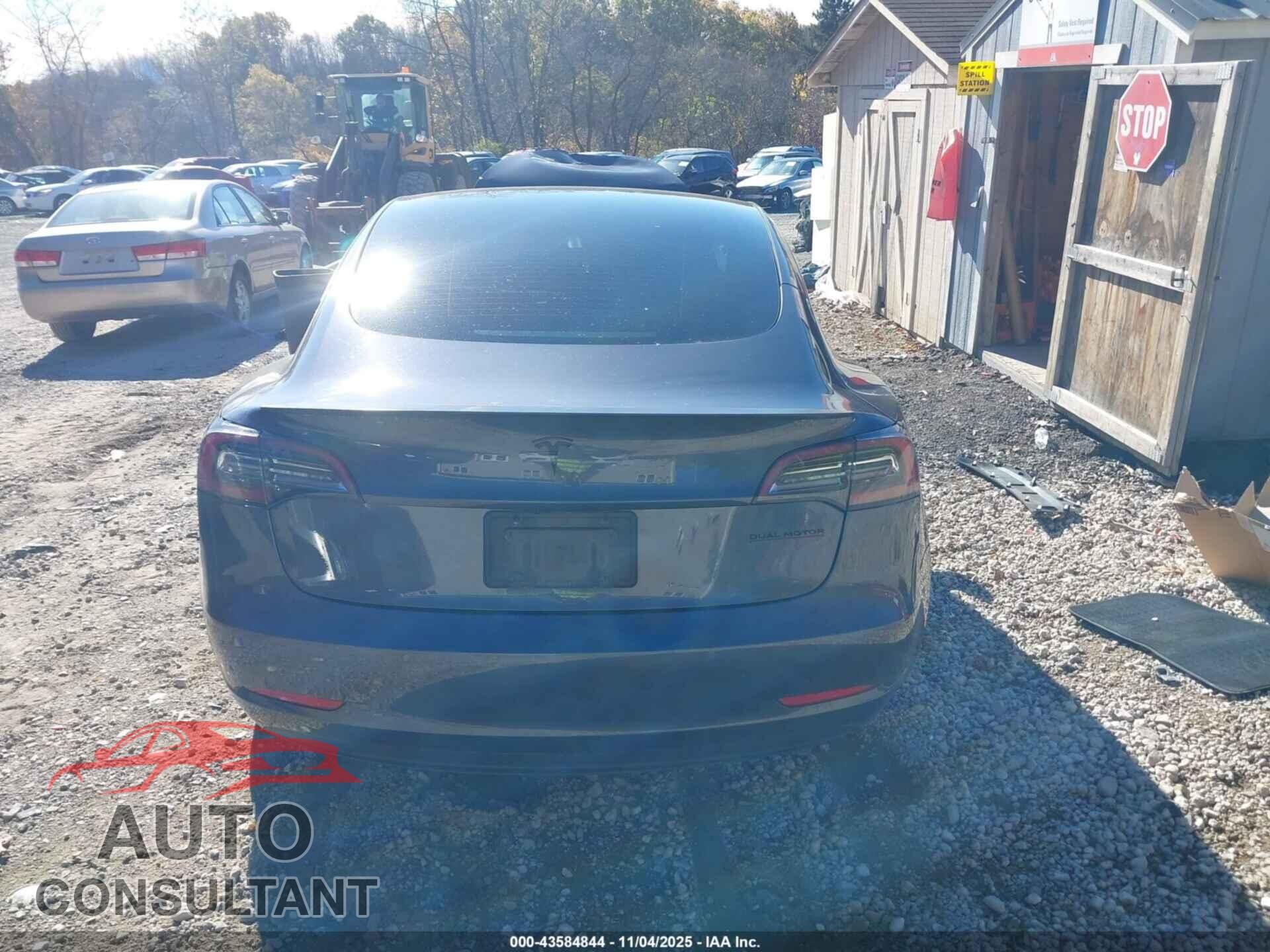TESLA MODEL 3 2022 - 5YJ3E1EC3NF329663