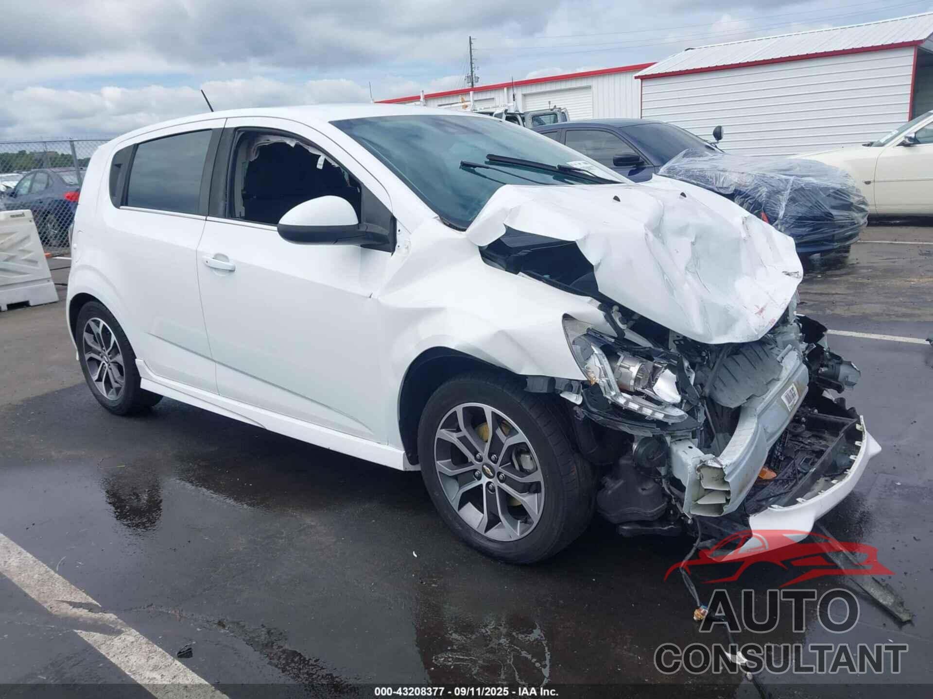 CHEVROLET SONIC 2017 - 1G1JD6SH9H4124585