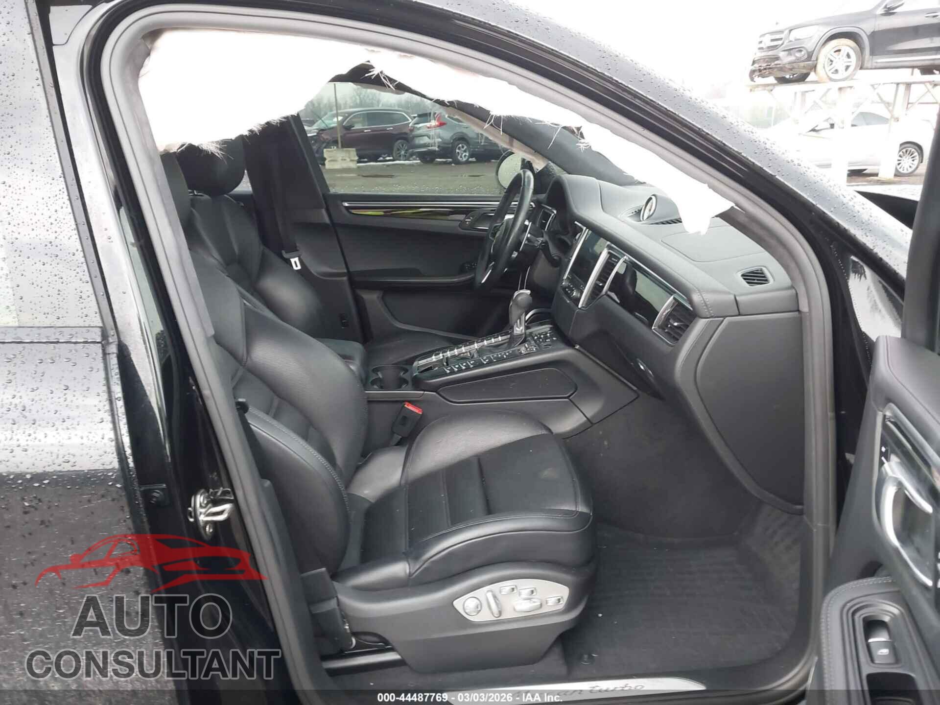 PORSCHE MACAN 2017 - WP1AF2A50HLB61546