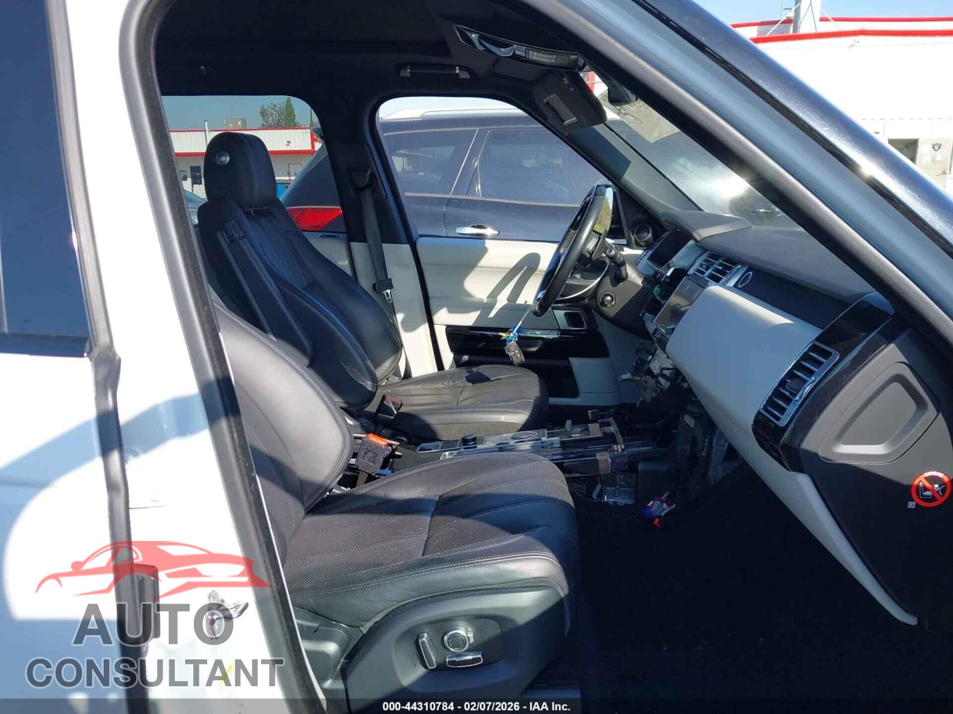 LAND ROVER RANGE ROVER 2016 - SALGS2KF1GA260331