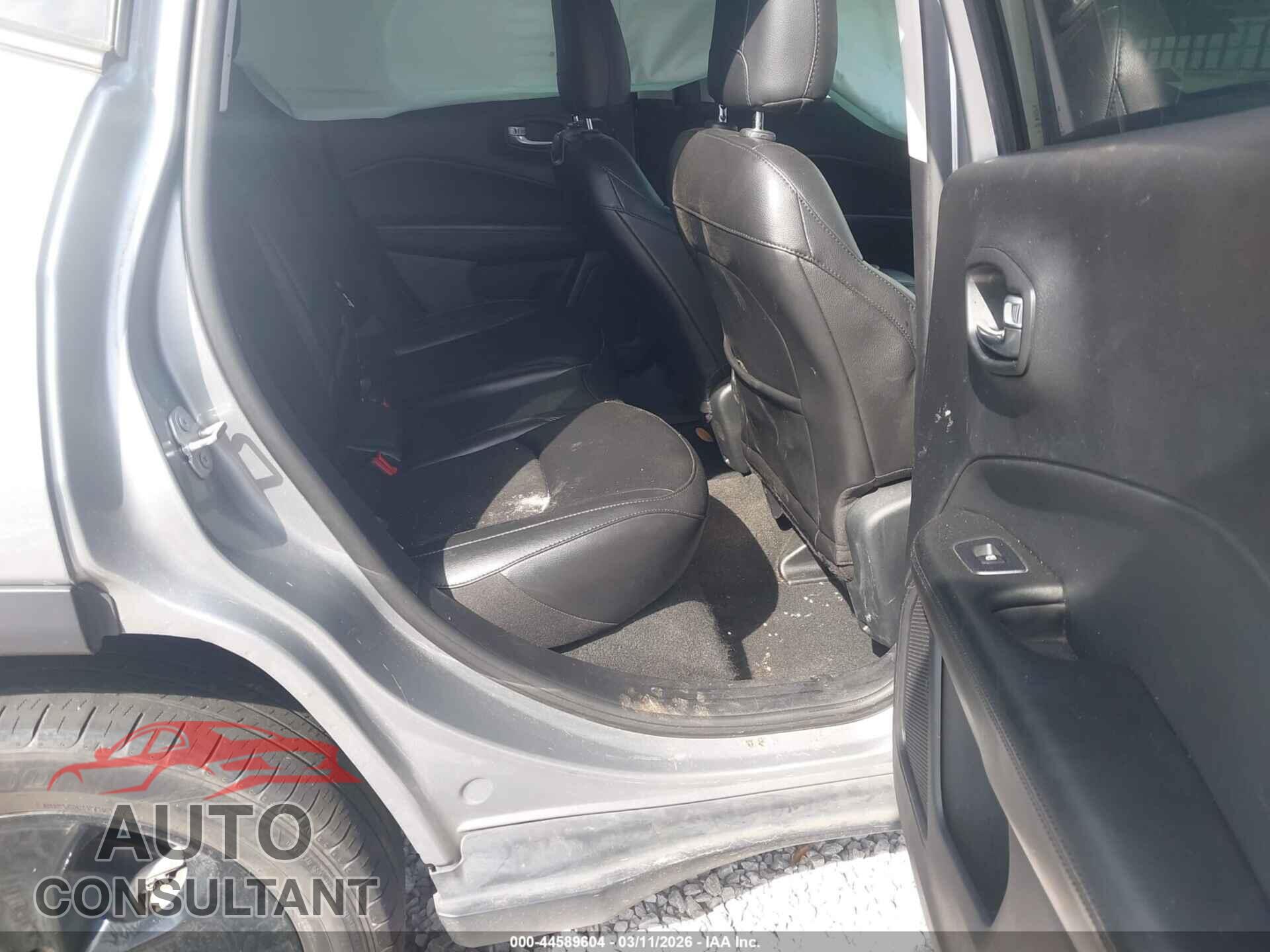 JEEP COMPASS 2020 - 3C4NJDBB5LT156664
