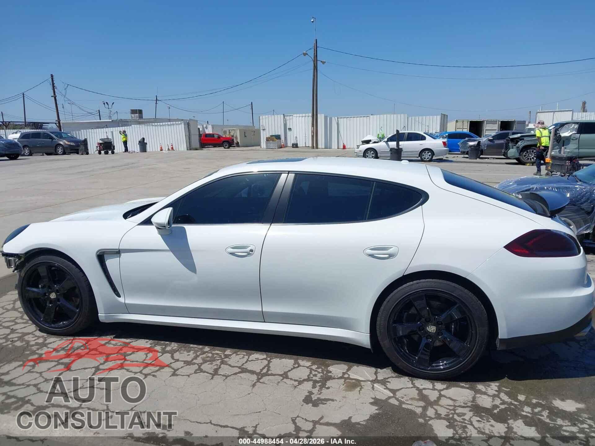 PORSCHE PANAMERA 2014 - WP0AA2A76EL011003