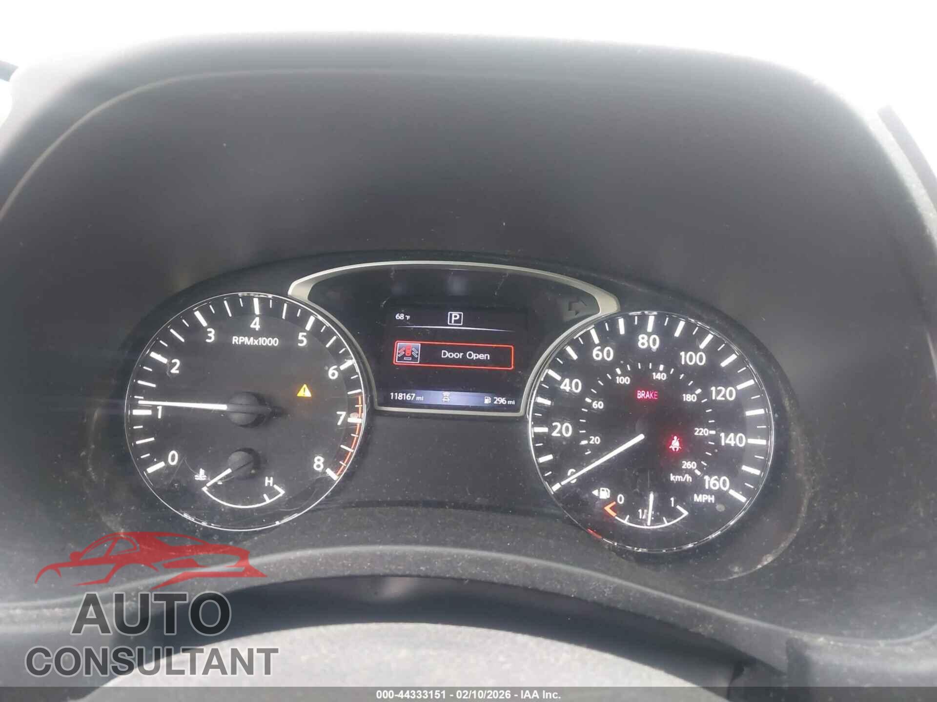 NISSAN PATHFINDER 2018 - 5N1DR2MN9JC665287