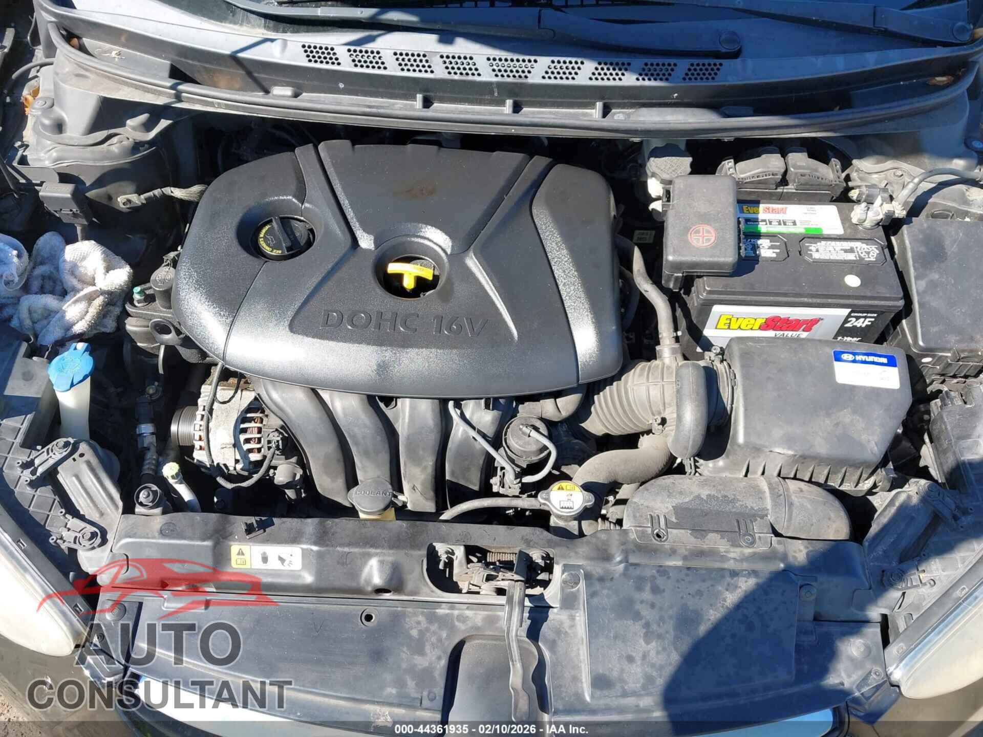 HYUNDAI ELANTRA 2013 - KMHDH4AE4DU735957