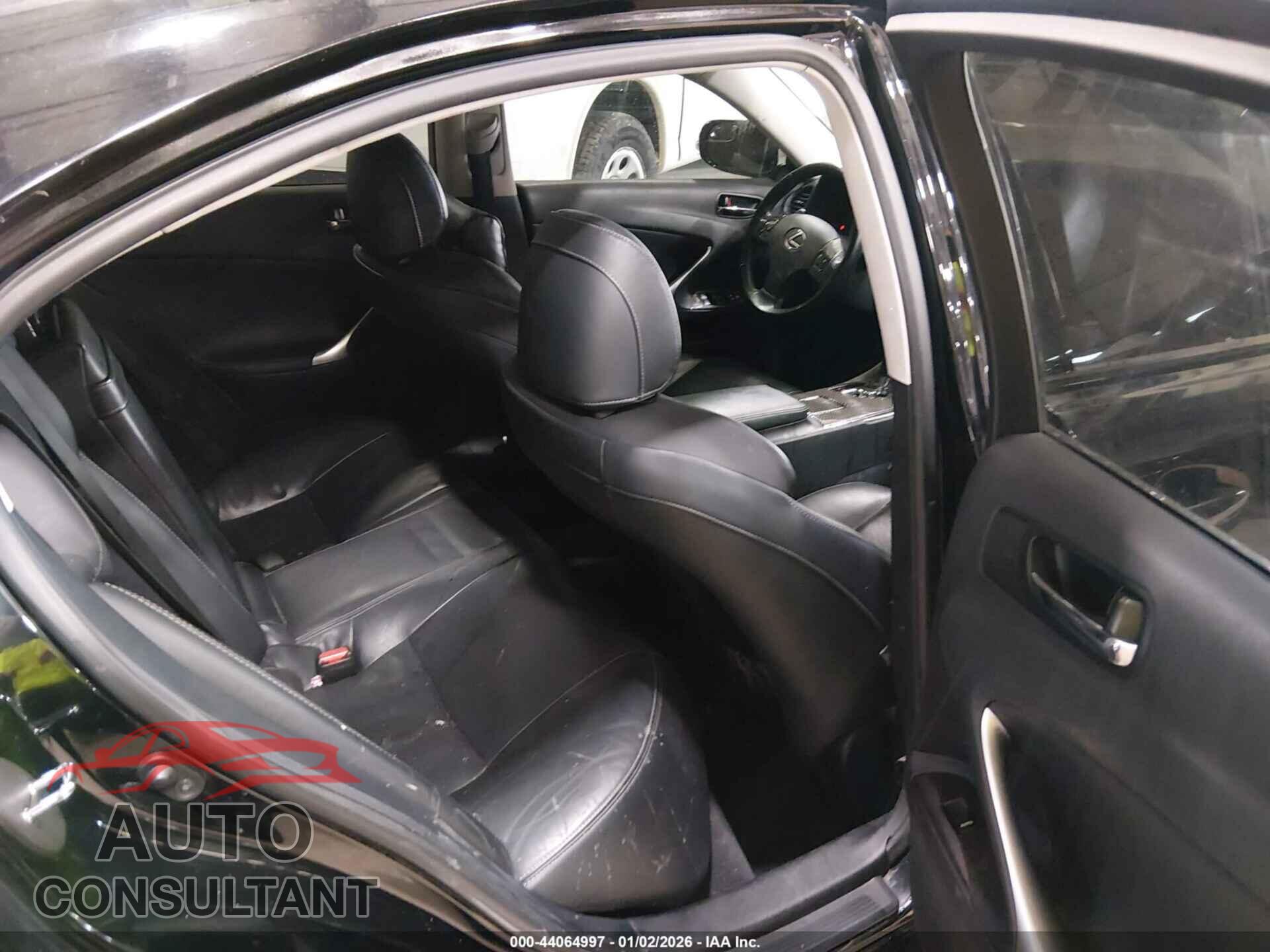 LEXUS IS 250 2011 - JTHCF5C21B5051999