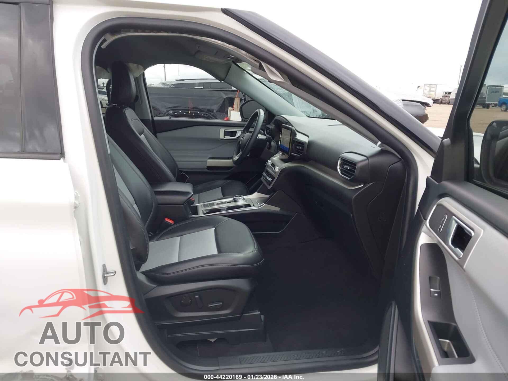 FORD EXPLORER 2023 - 1FMSK7DH7PGB30575