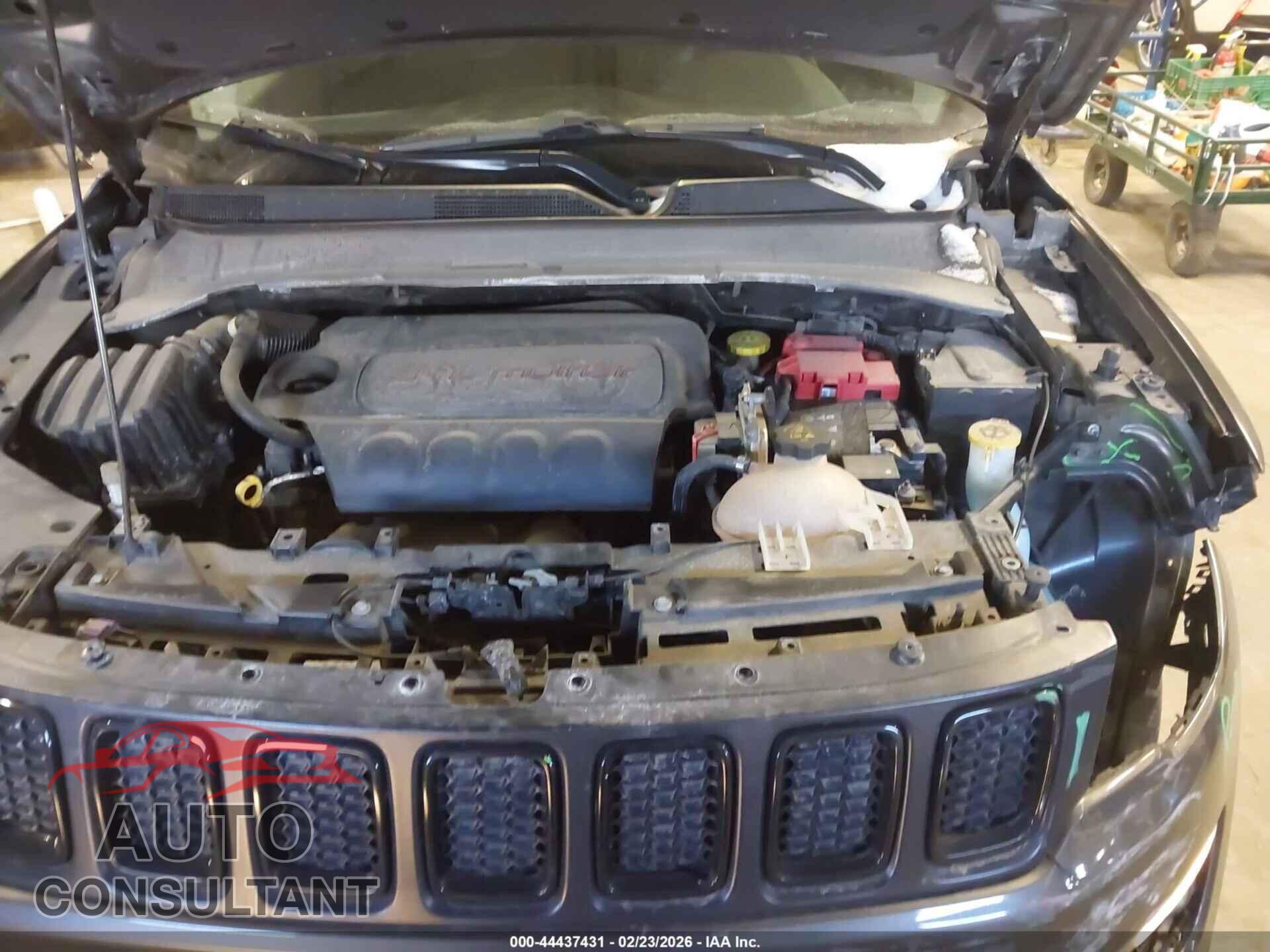 JEEP COMPASS 2019 - 3C4NJDBB6KT621113