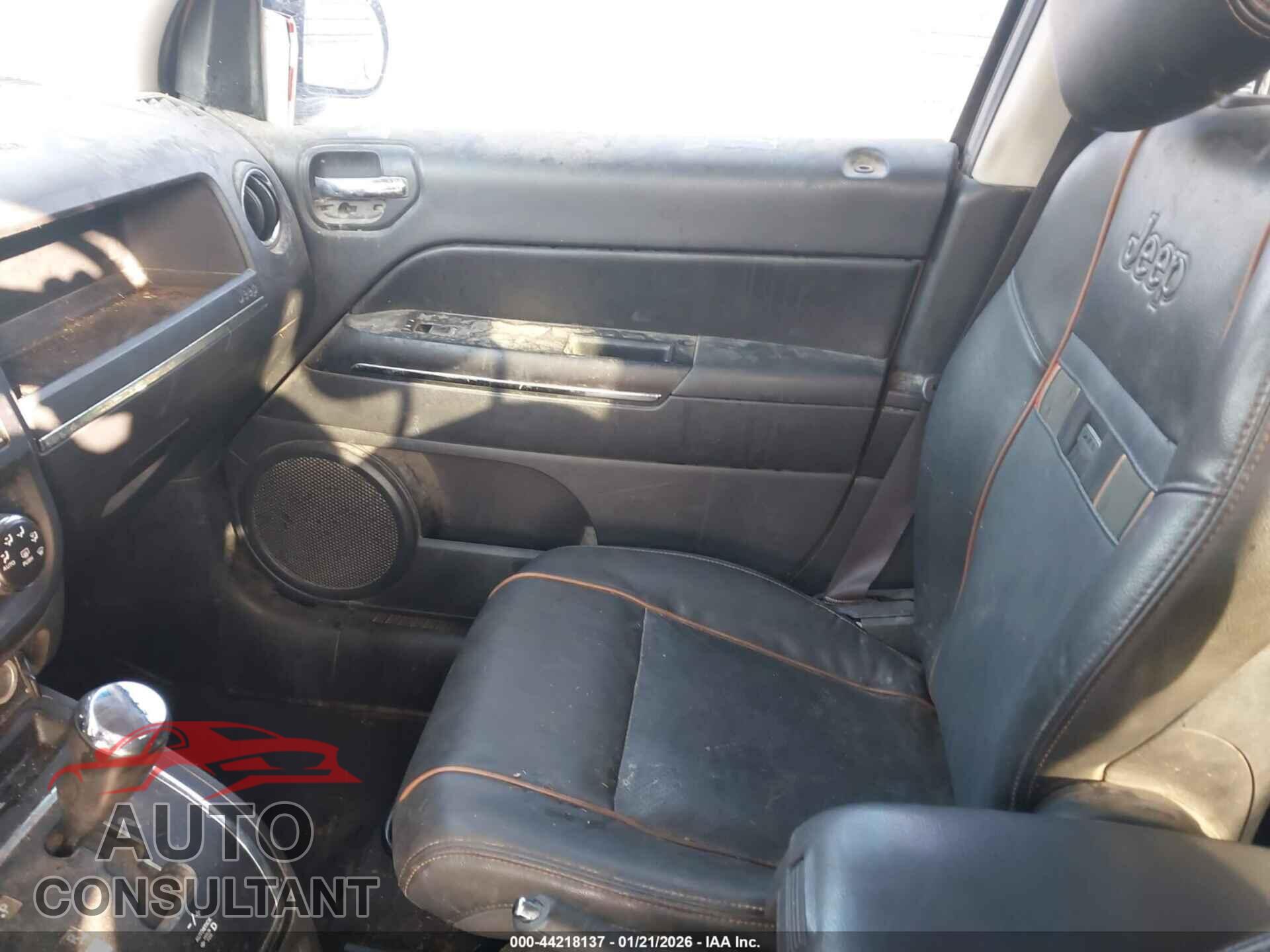JEEP COMPASS 2011 - 1J4NT5FB3BD203134