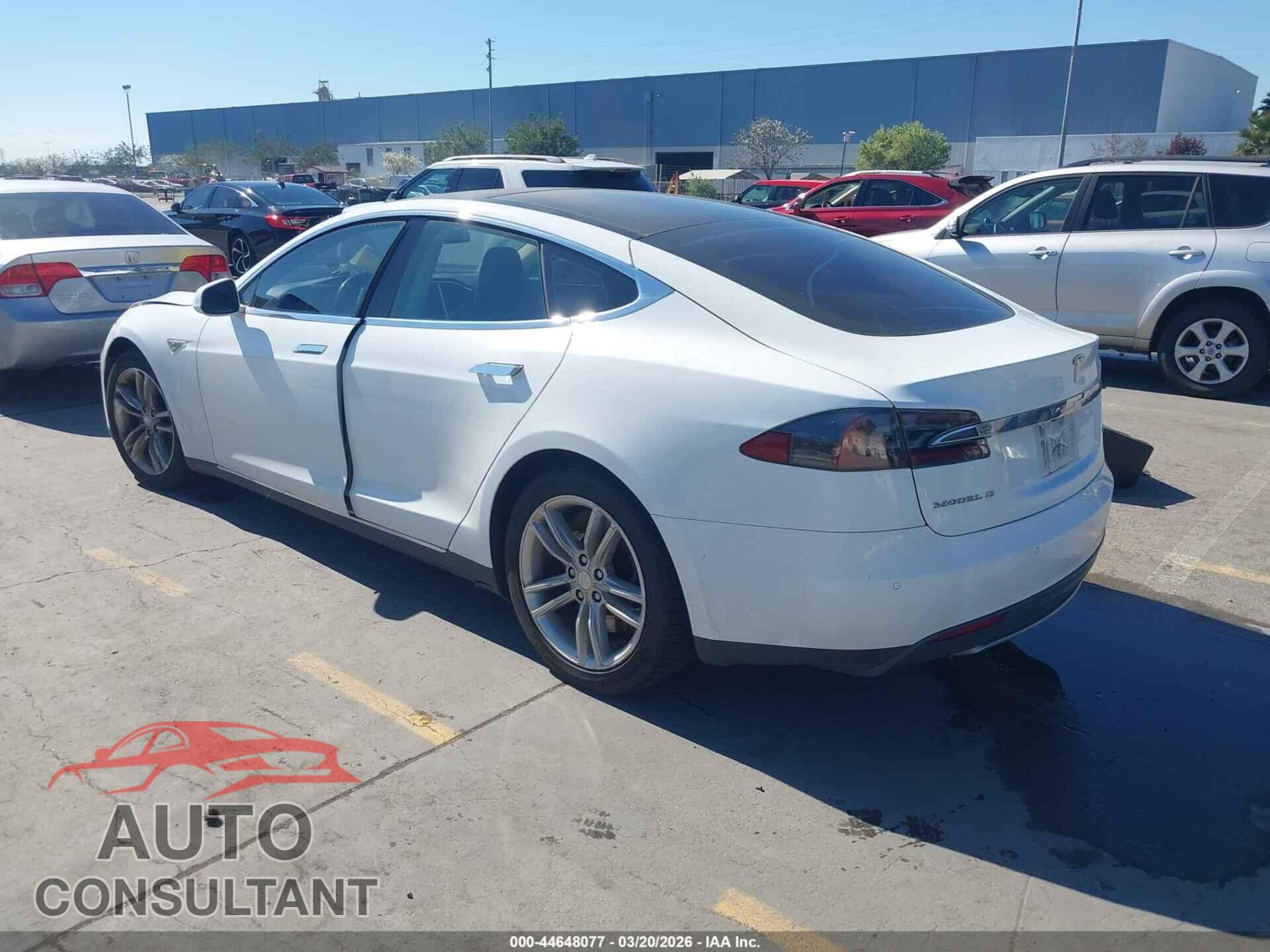 TESLA MODEL S 2014 - 5YJSA1S14EFP41472