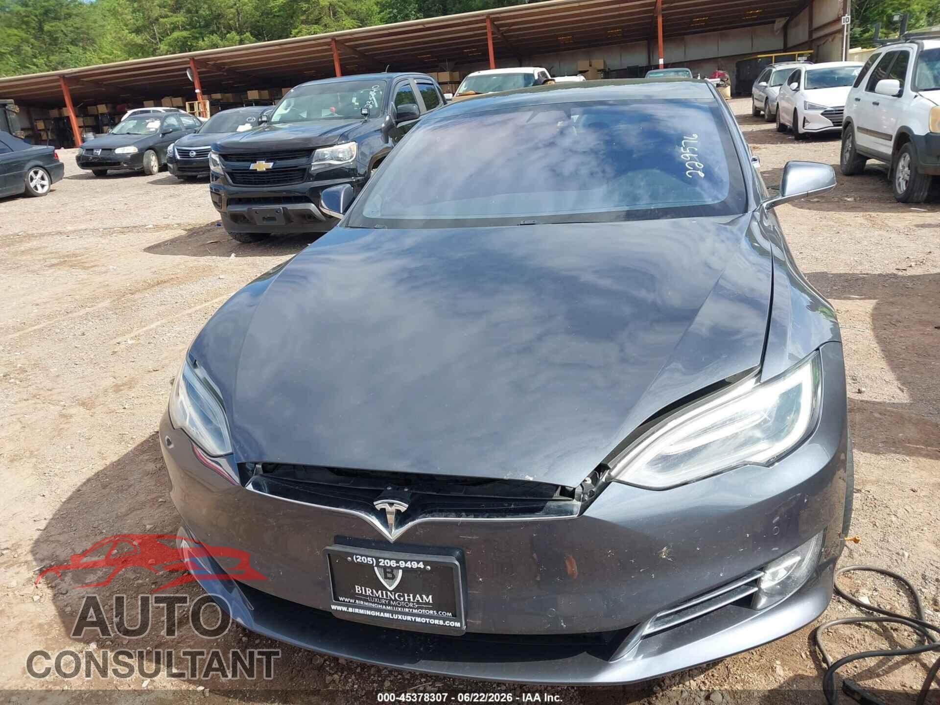 TESLA MODEL S 2017 - 5YJSA1E28HF229576
