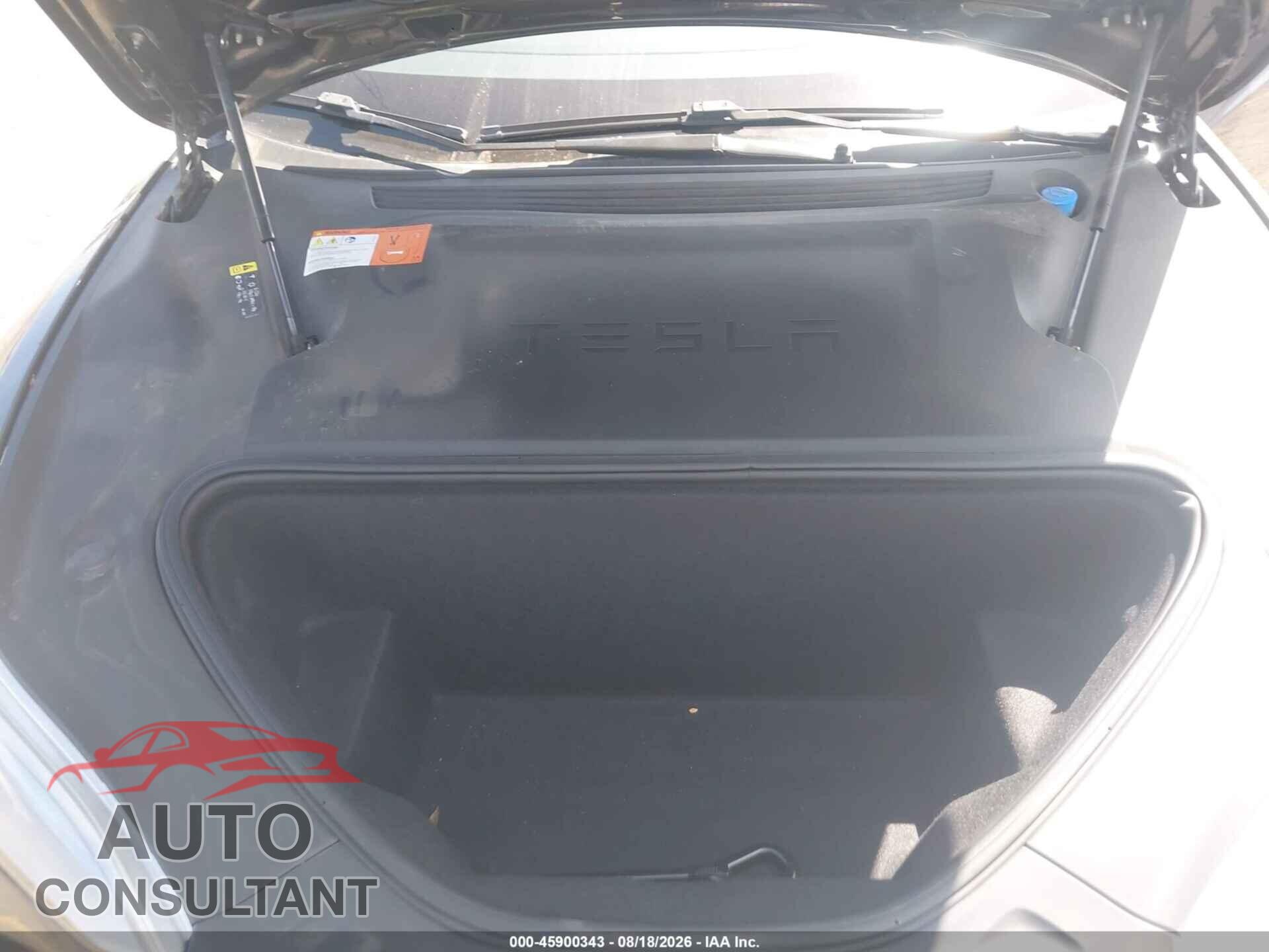 TESLA MODEL S 2018 - 5YJSA1E20JF282987